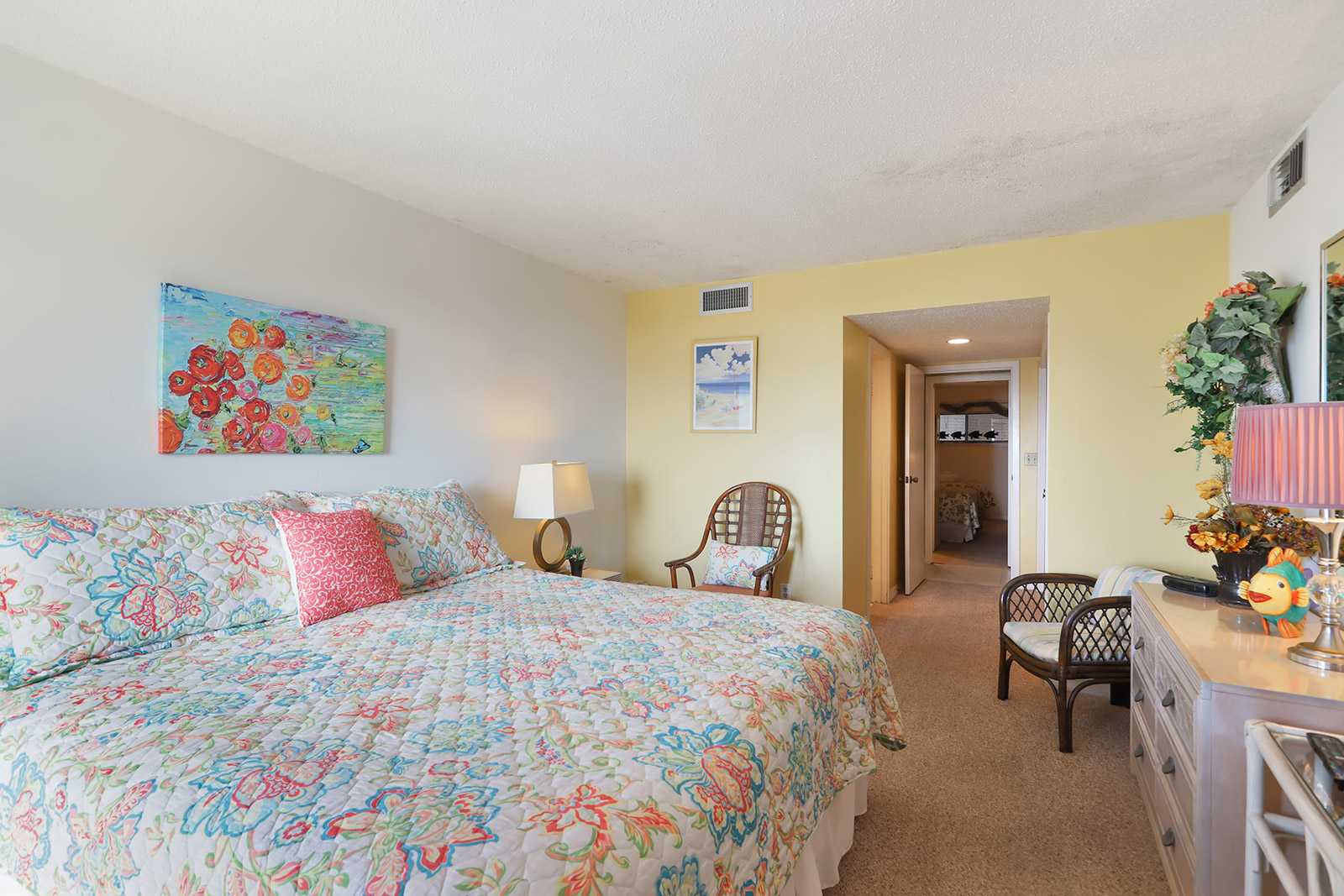 Ocean One 409 | Photo 6