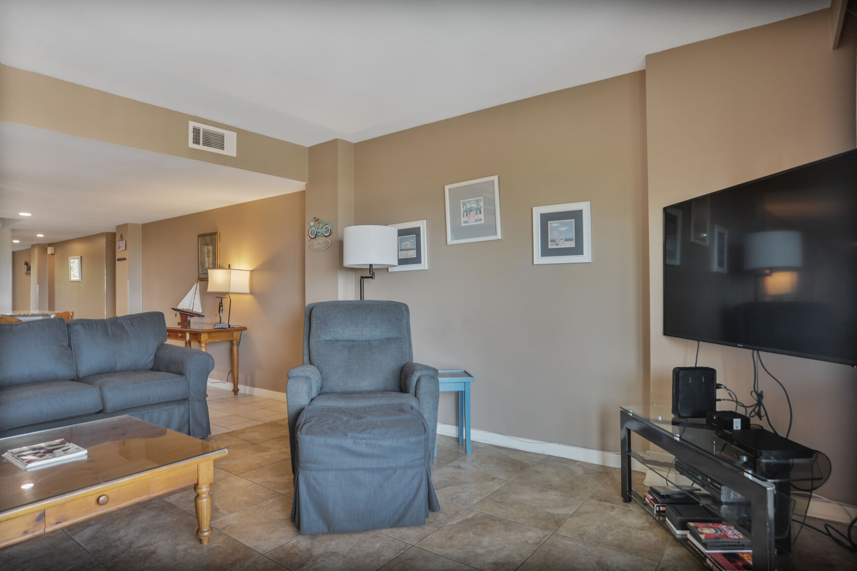 Ocean One 411 | Photo 4