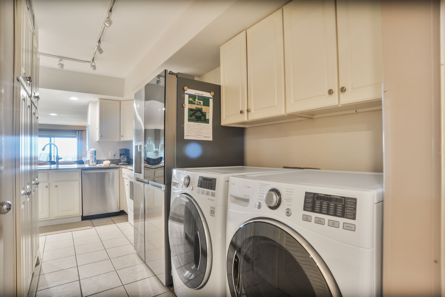 Ocean One 411 | Photo 11