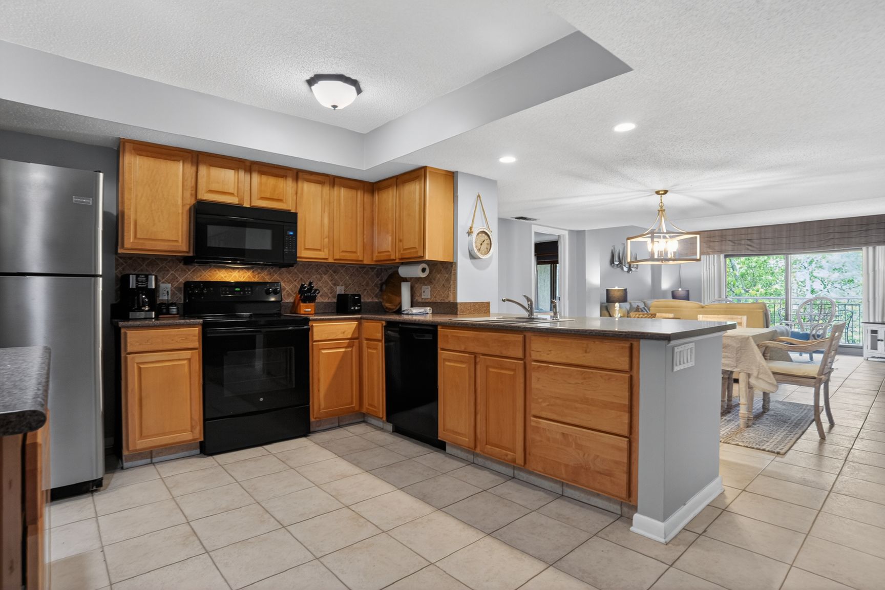 Ocean One 422 | Photo 9