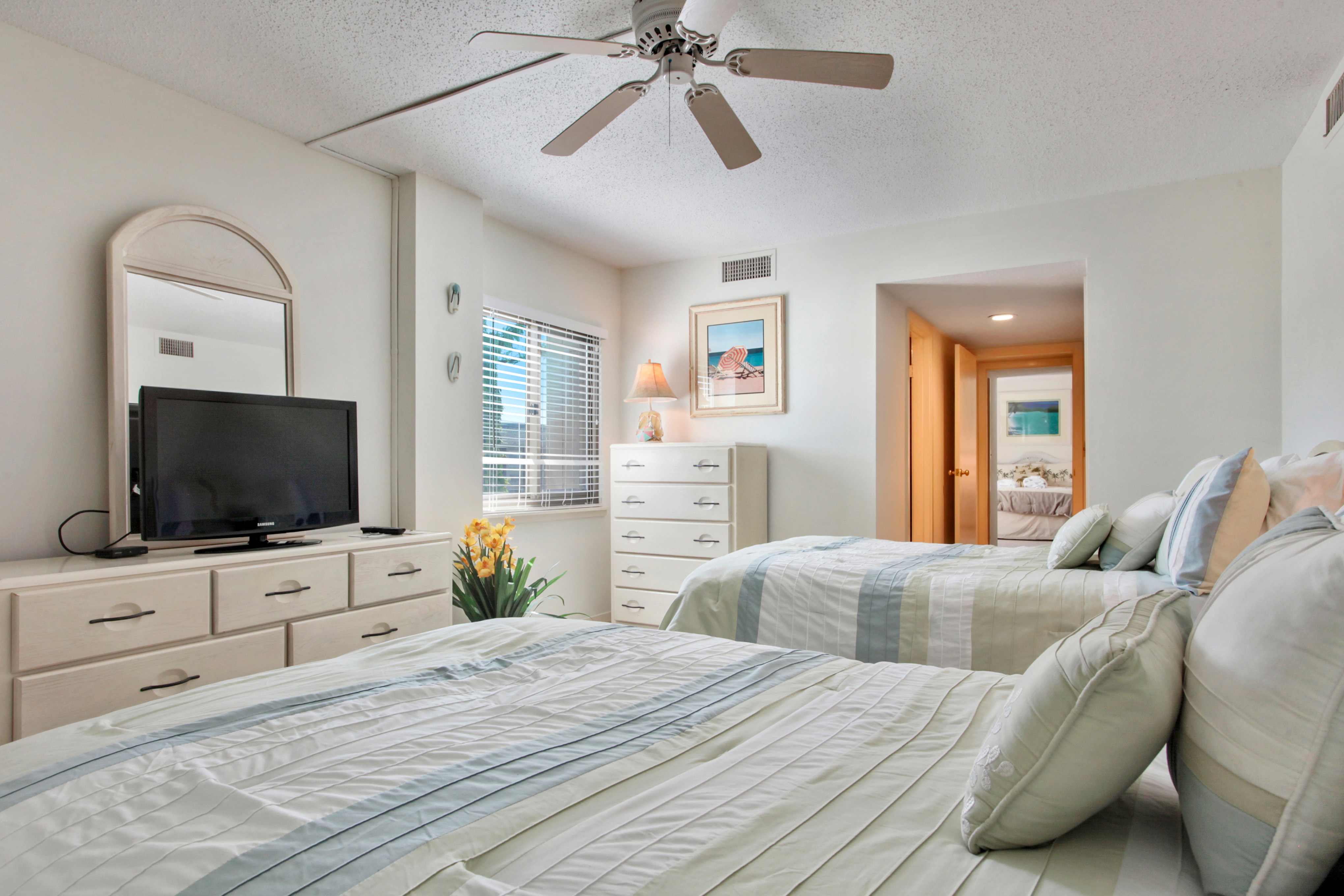 Ocean One 502 | Photo 20