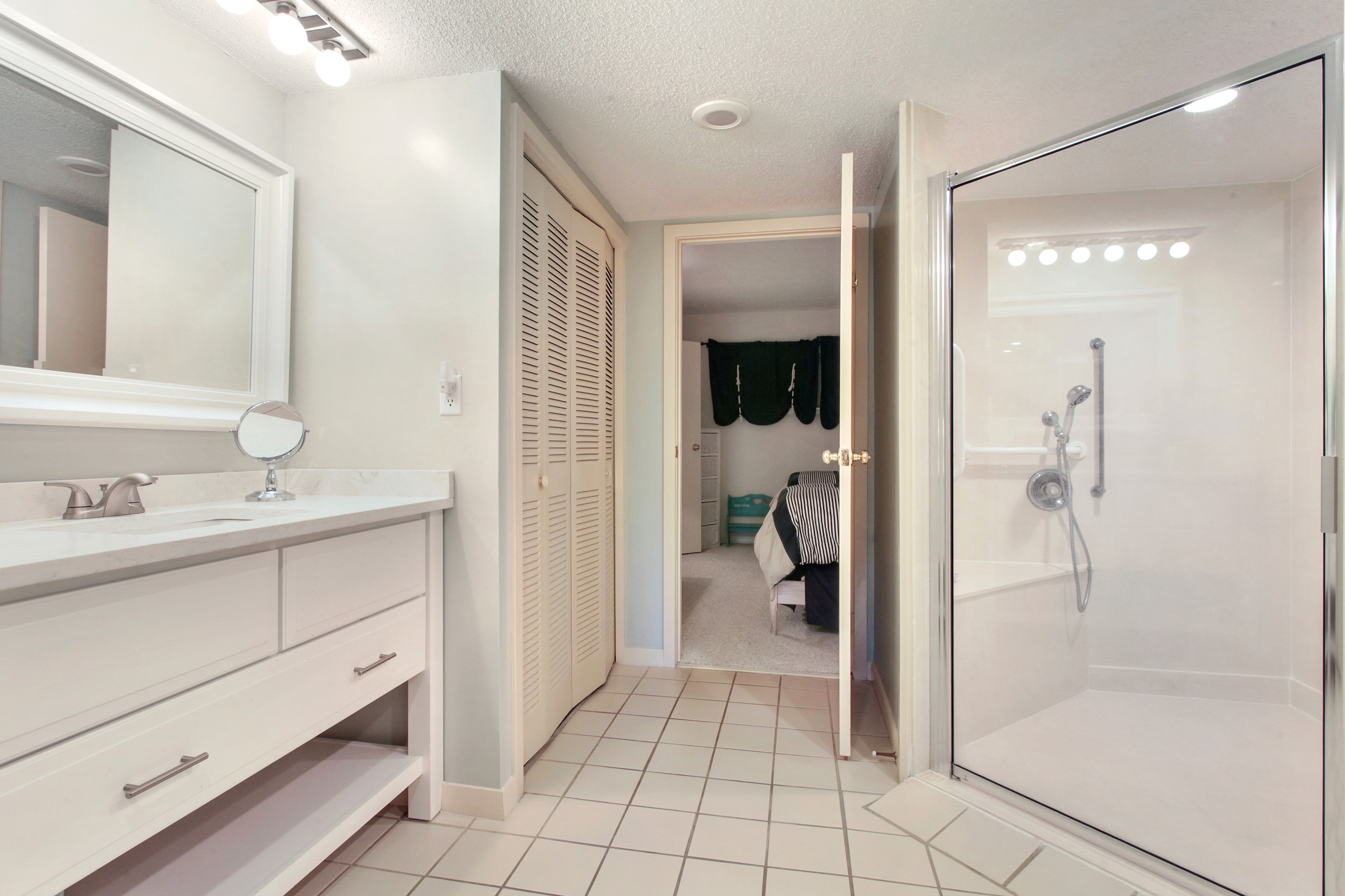 Ocean One 502 | Photo 11