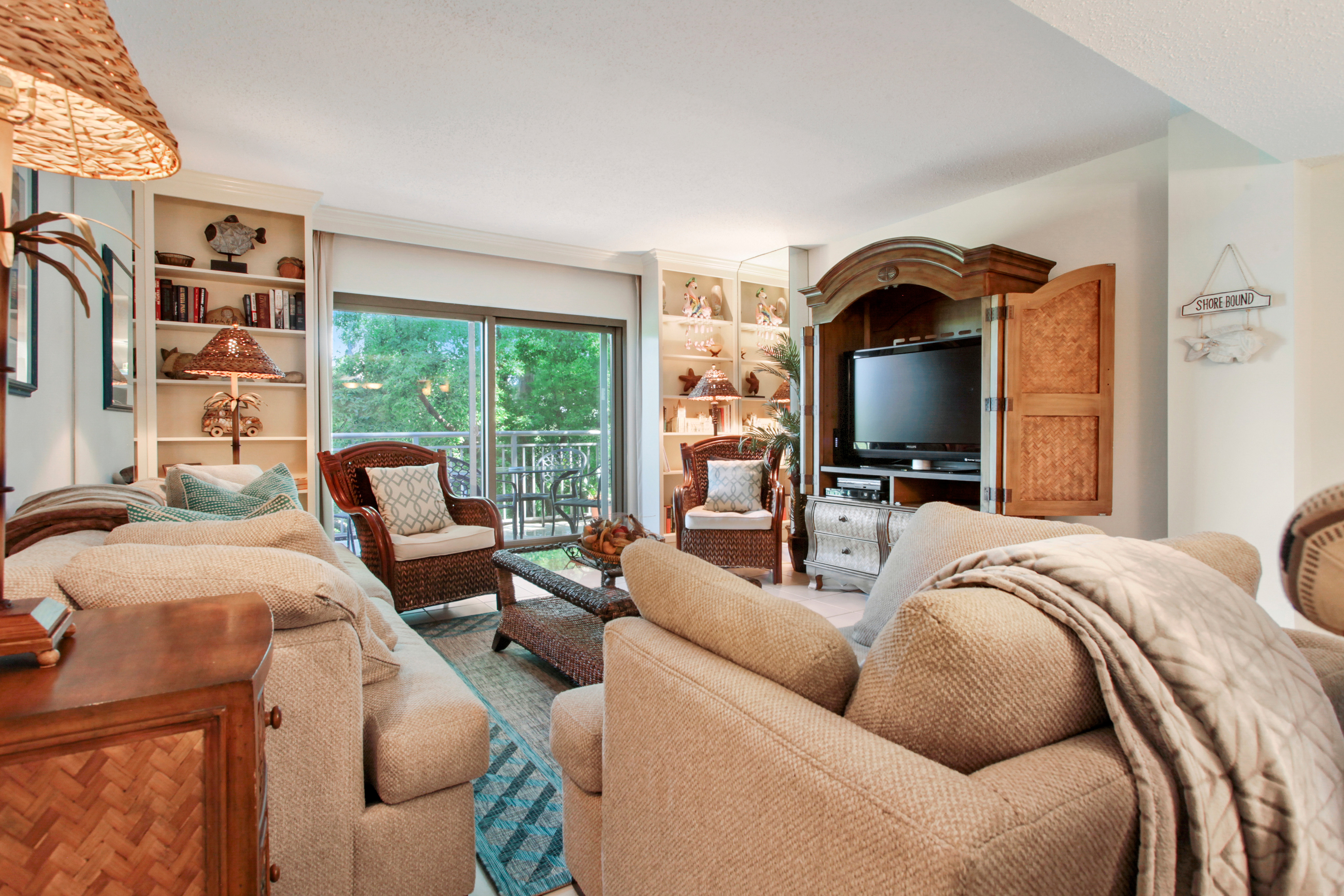 Ocean One 502 | Photo 2