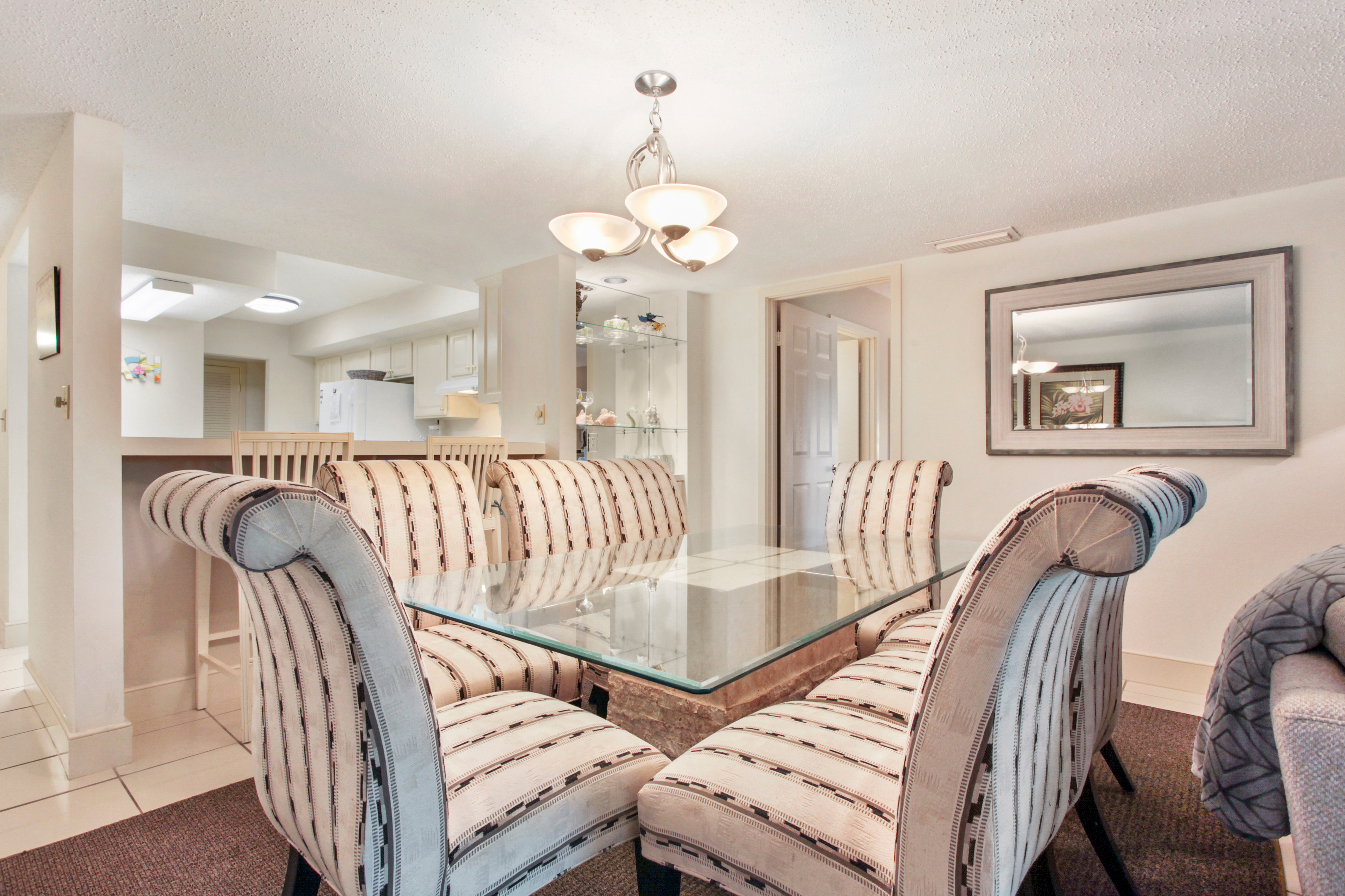 Ocean One 502 | Photo 6