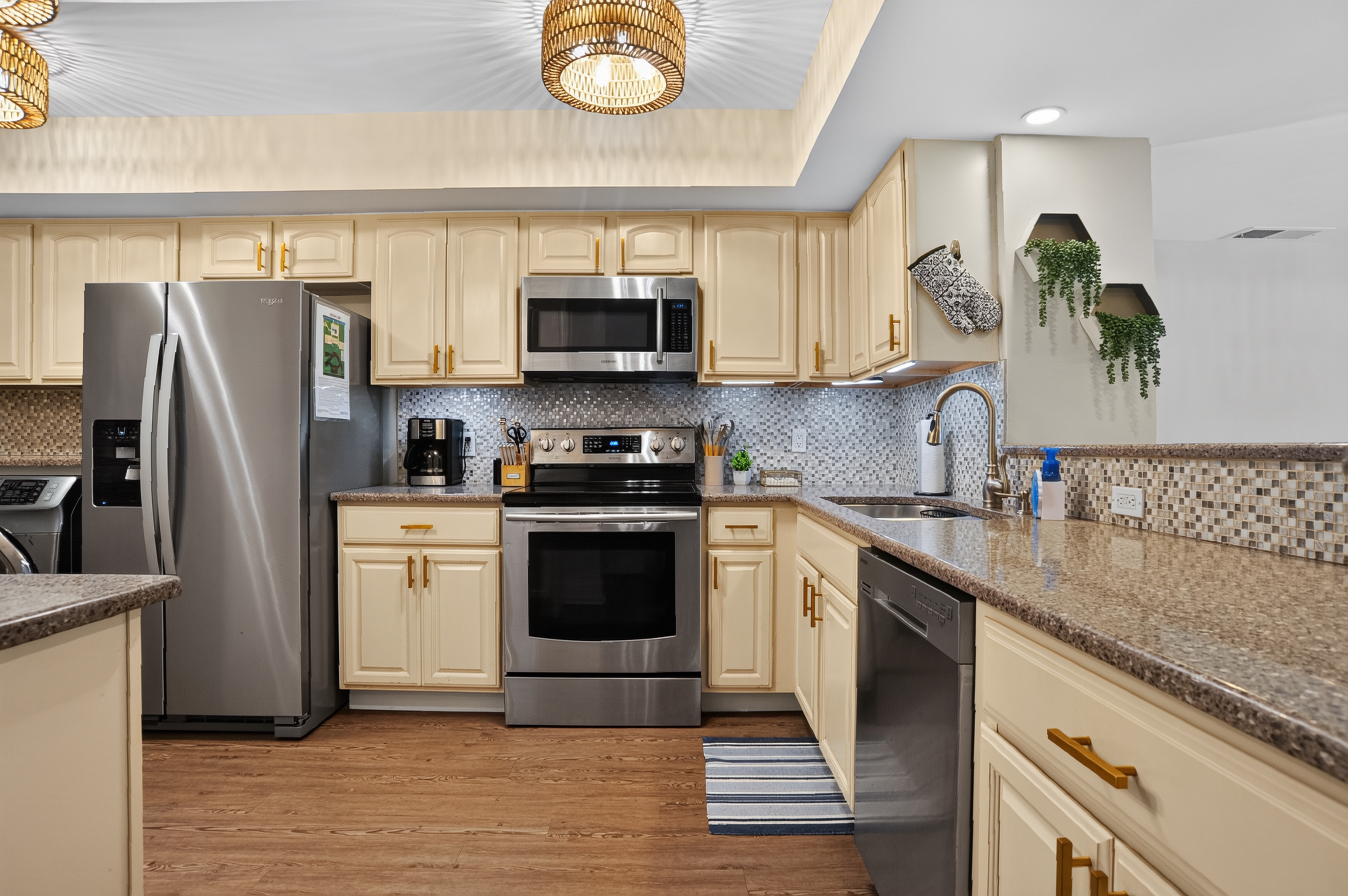 Ocean One 504 | Photo 9