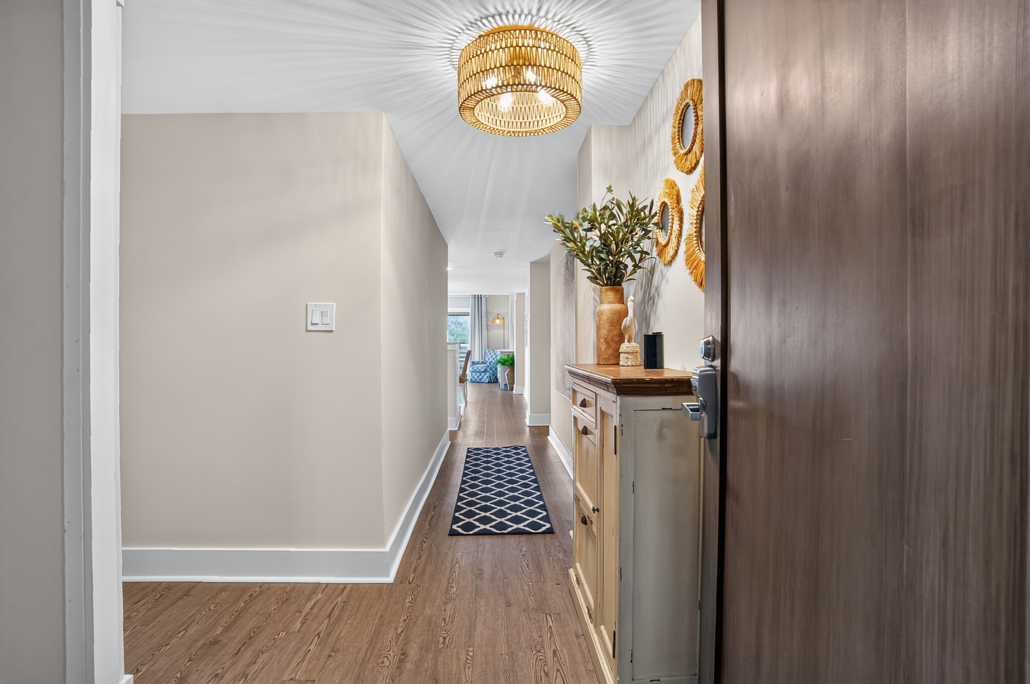 Ocean One 504 | Photo 1