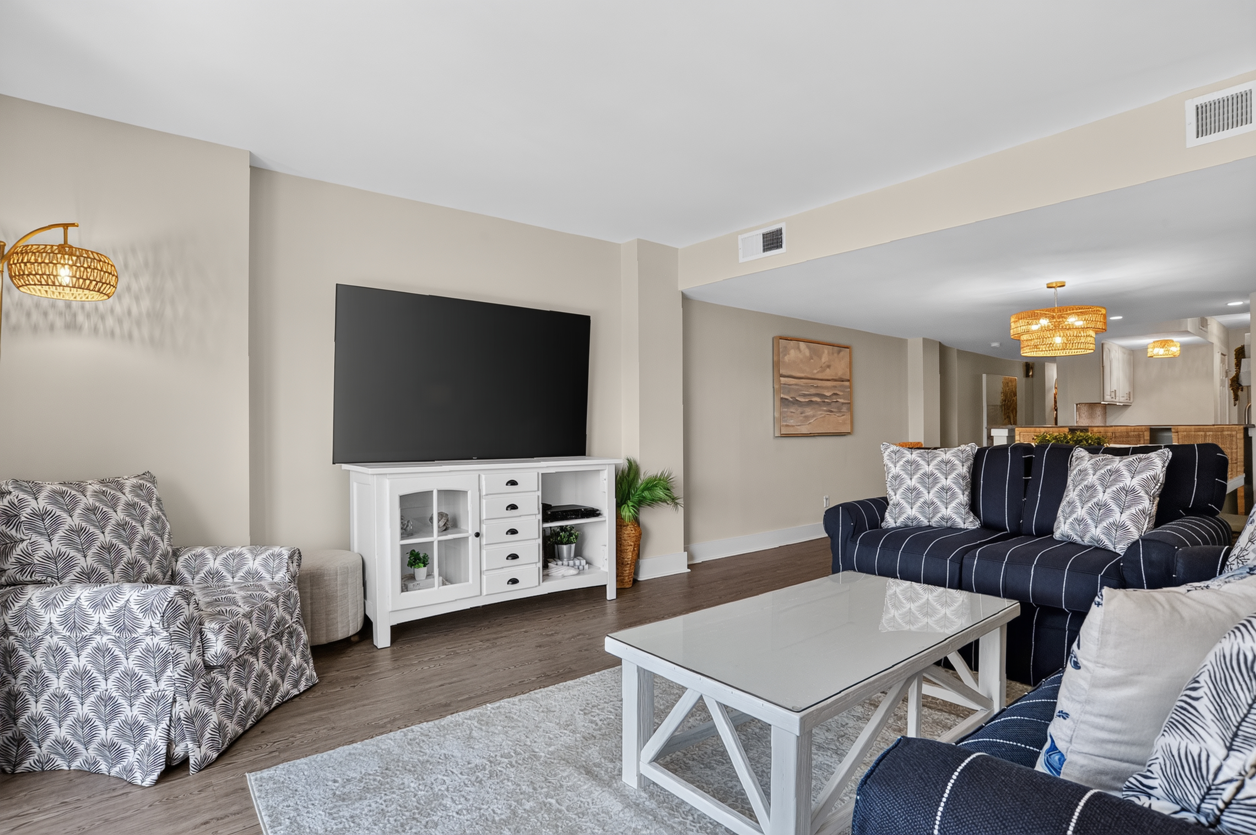 Ocean One 504 | Photo 5