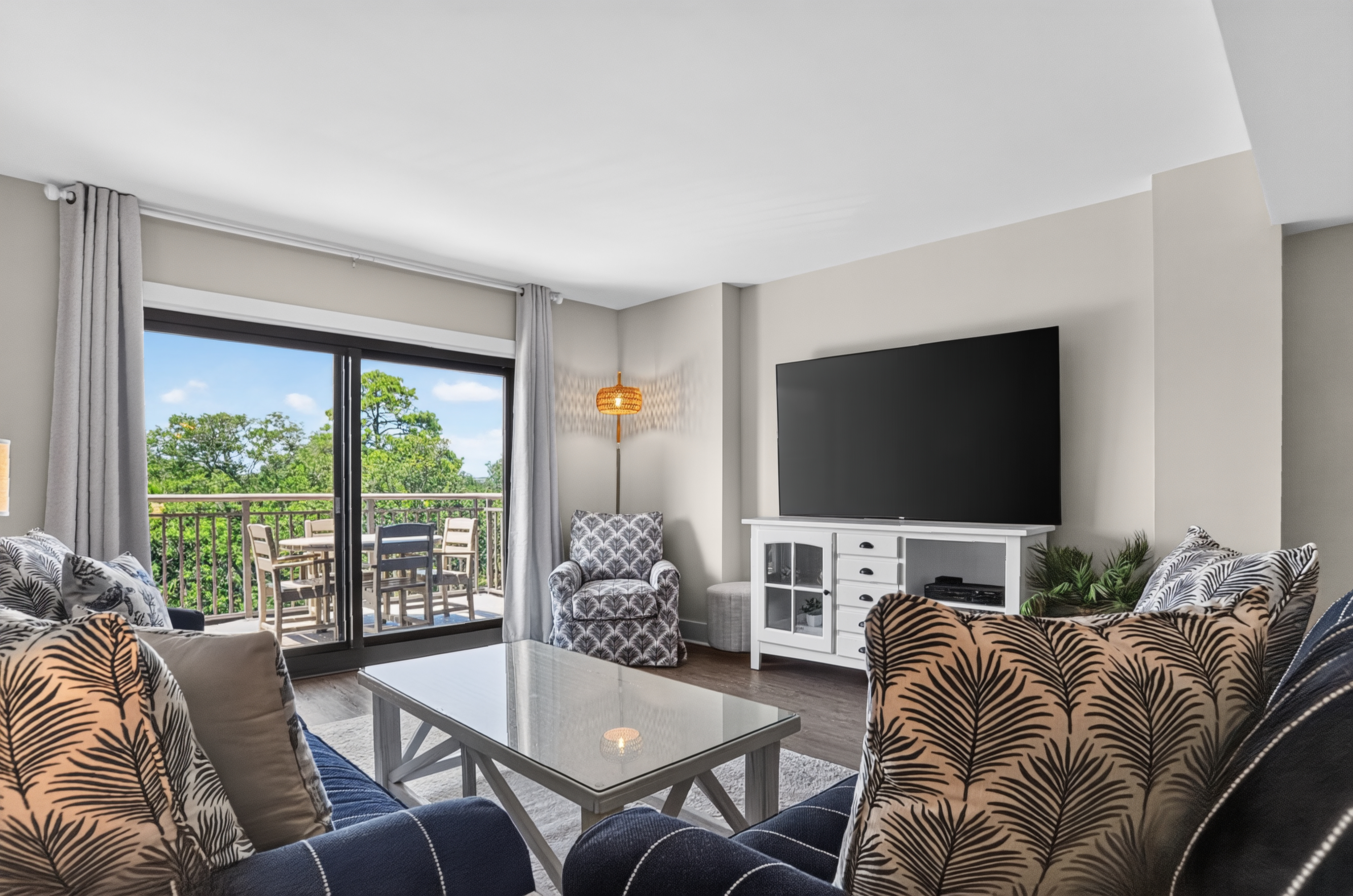 Ocean One 504 | Photo 4