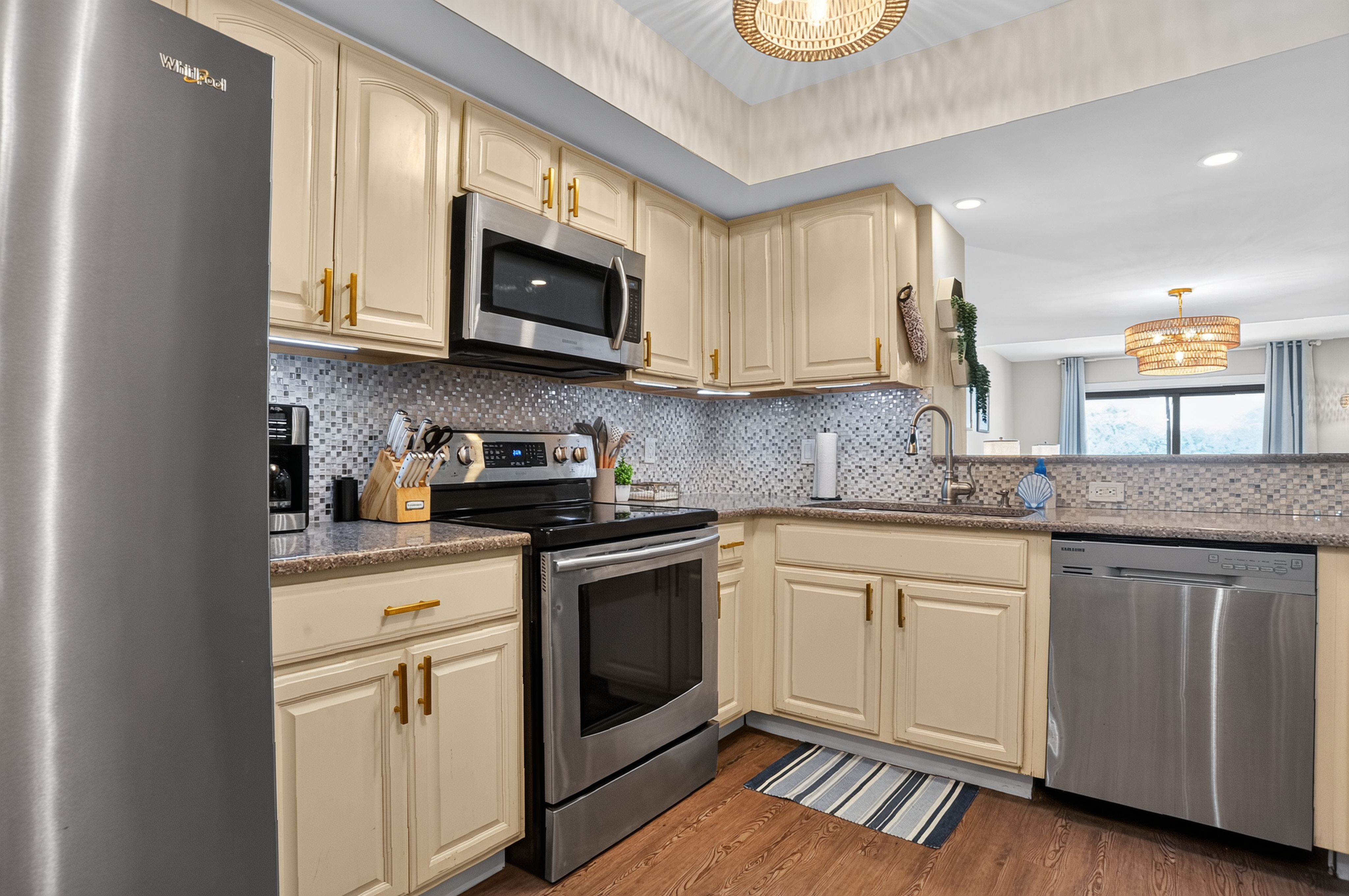 Ocean One 504 | Photo 8