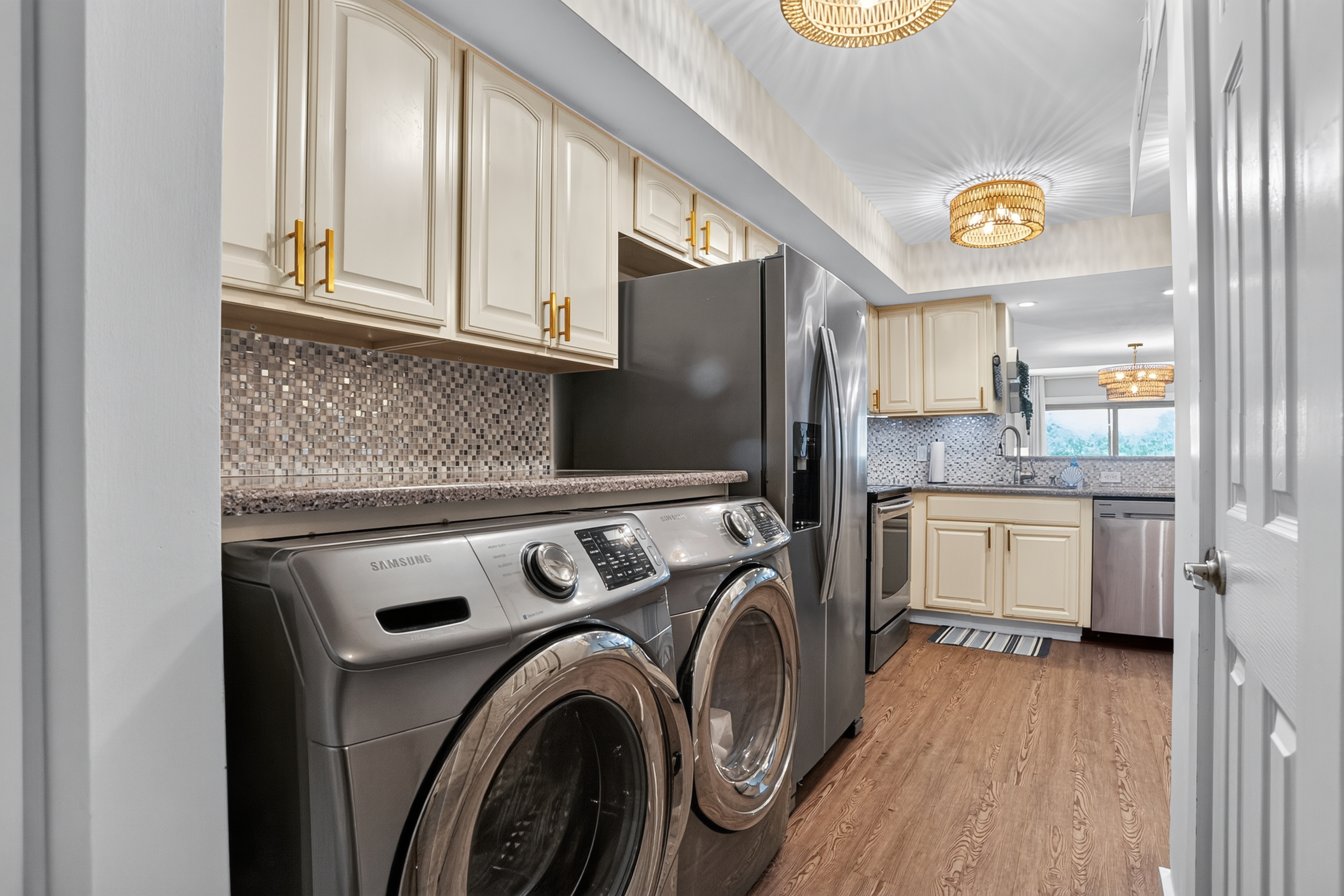 Ocean One 504 | Photo 11