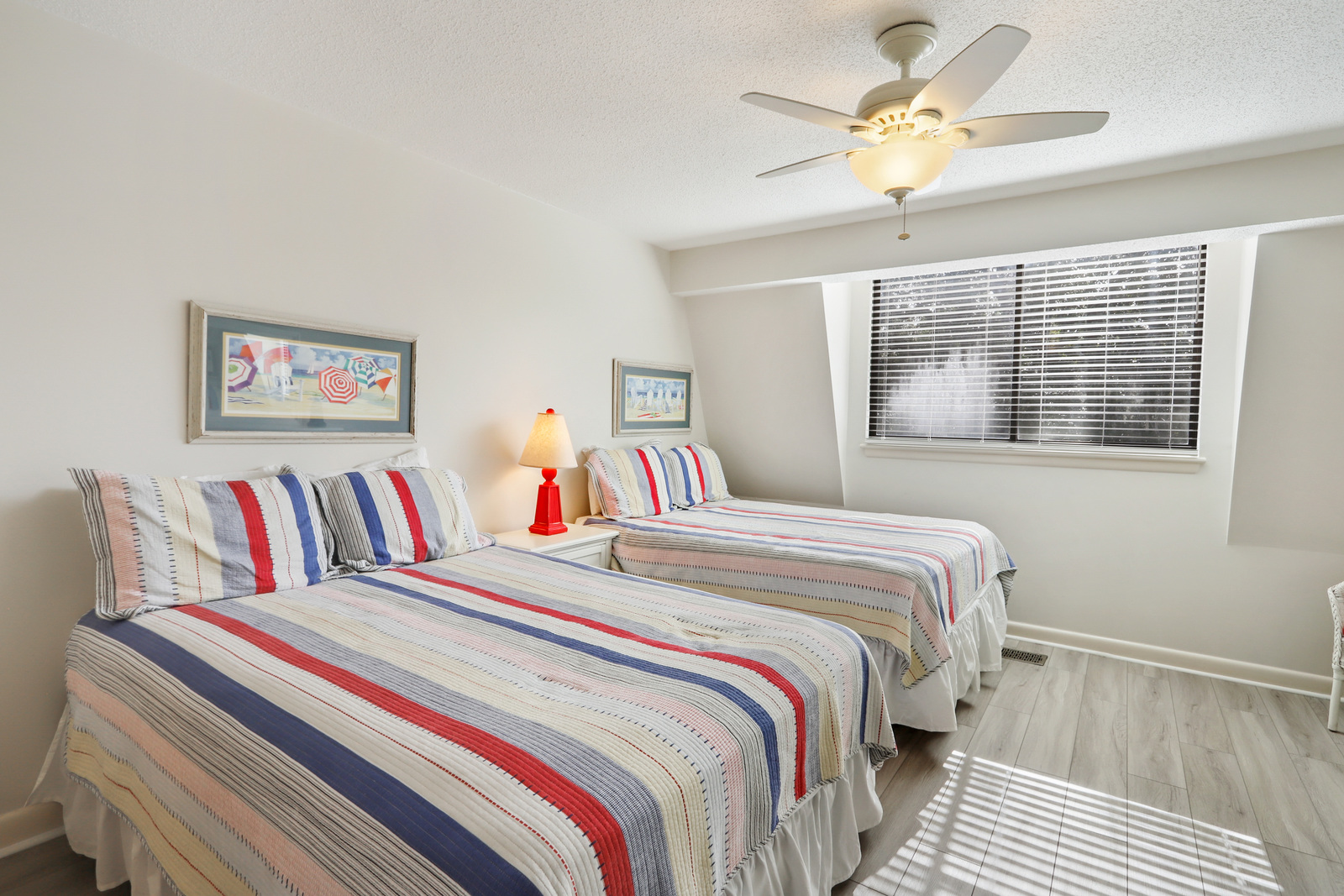 Surf Court 7 | Photo 18