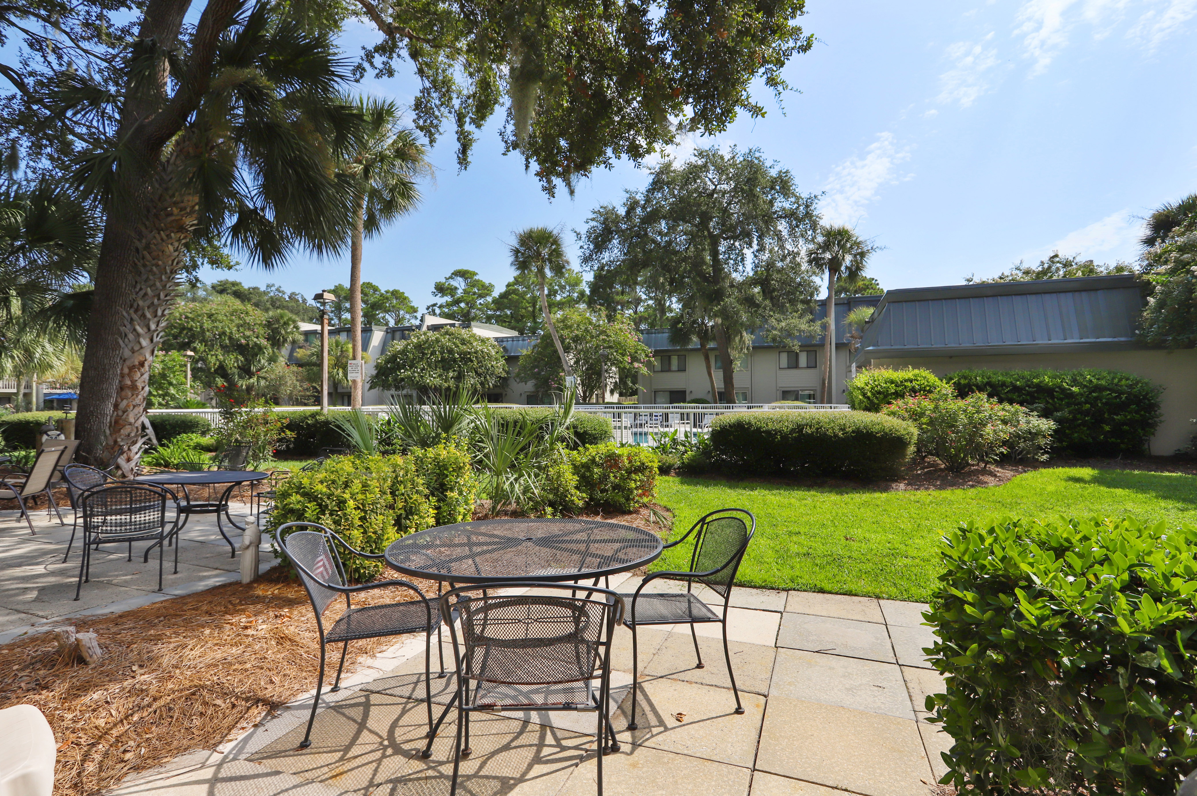 Surf Court 32 | Photo 29
