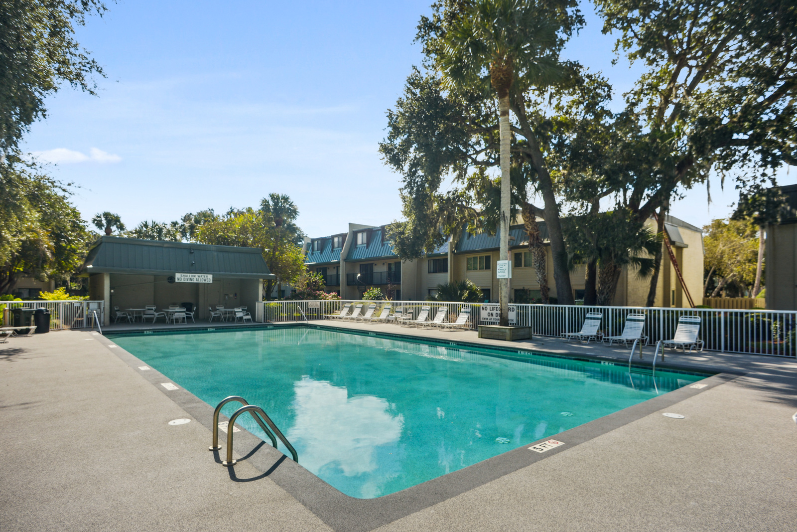 Surf Court 60 | Photo 30