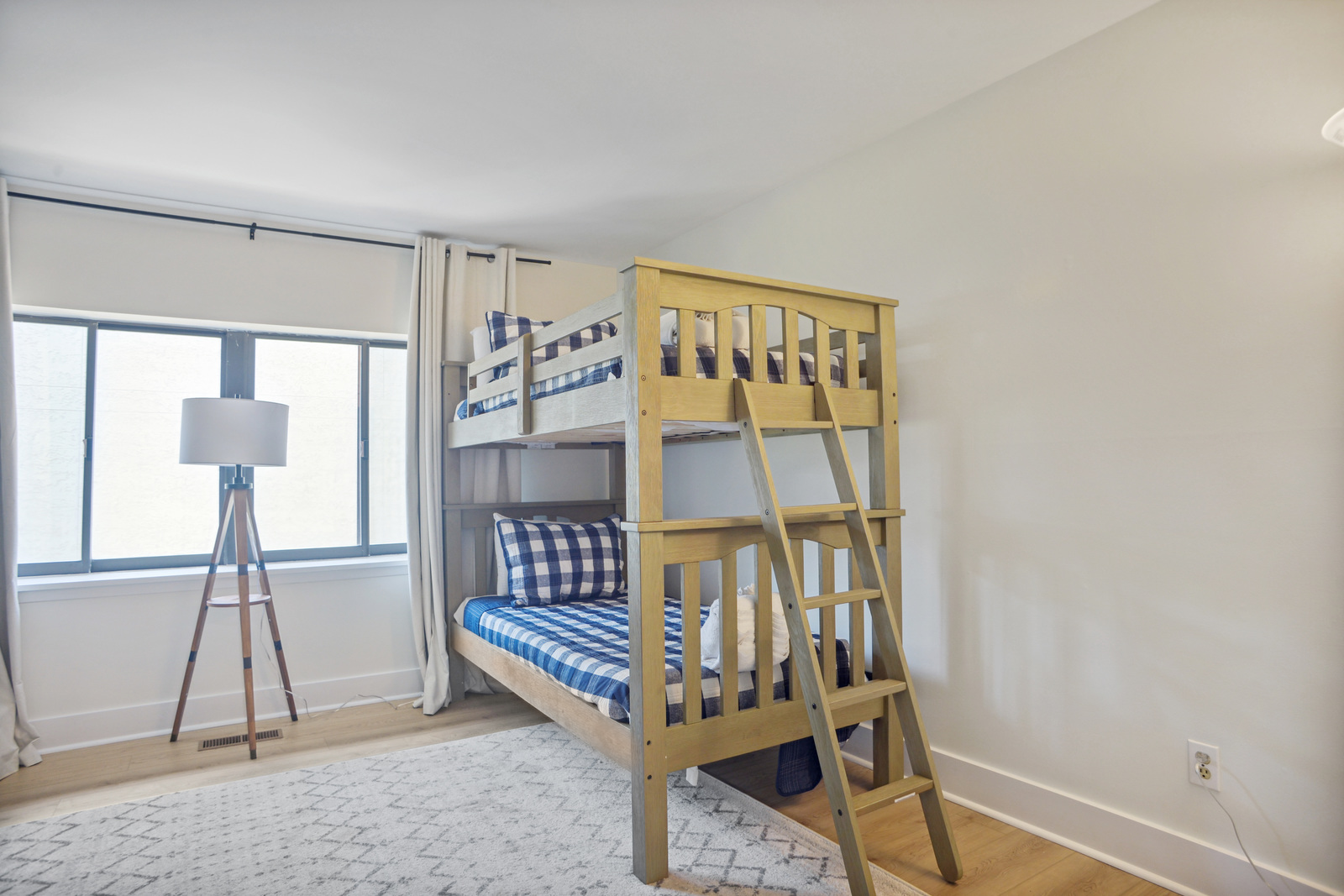 Surf Court 60 | Photo 15