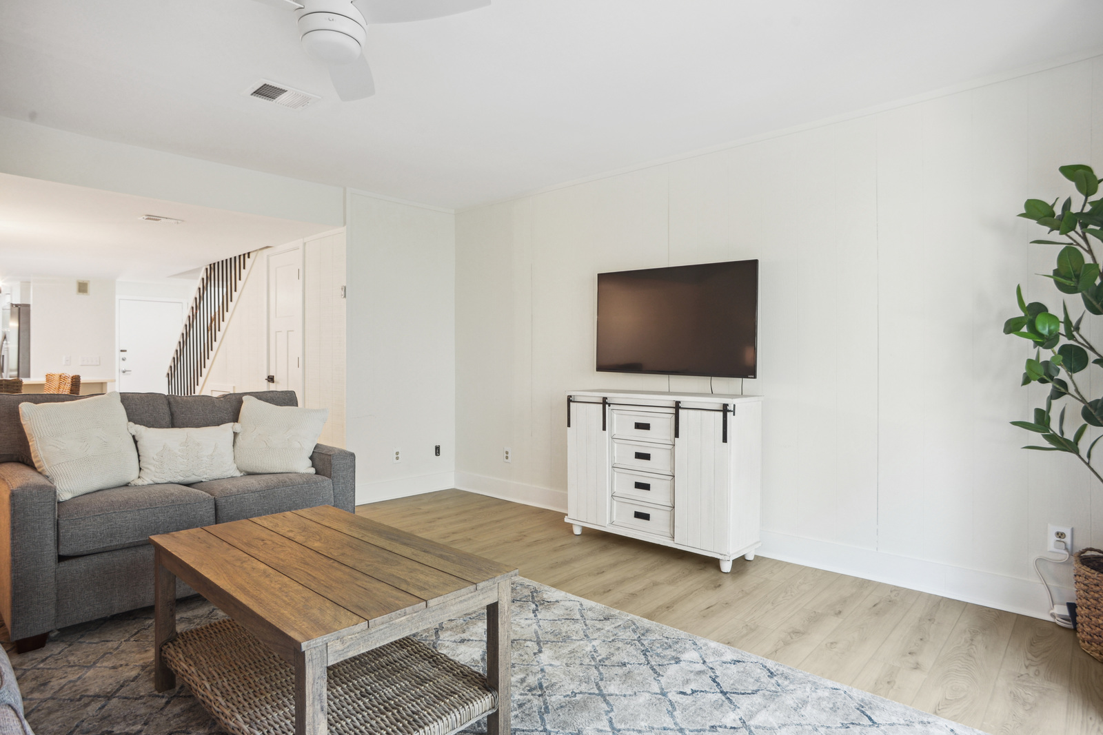 Surf Court 60 | Photo 3
