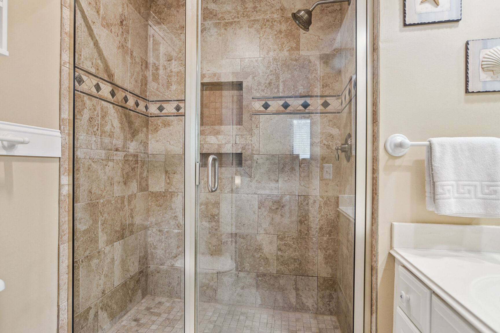 Surf Court 63 | Photo 19