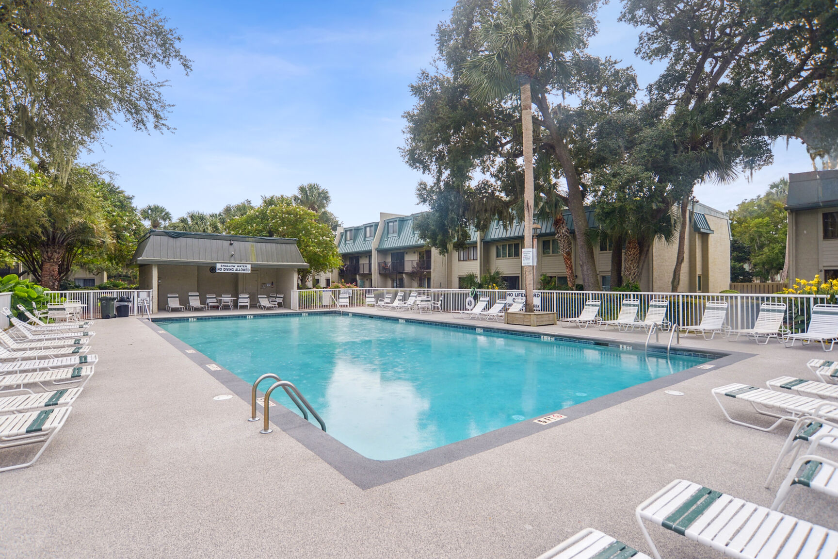Surf Court 63 | Photo 24