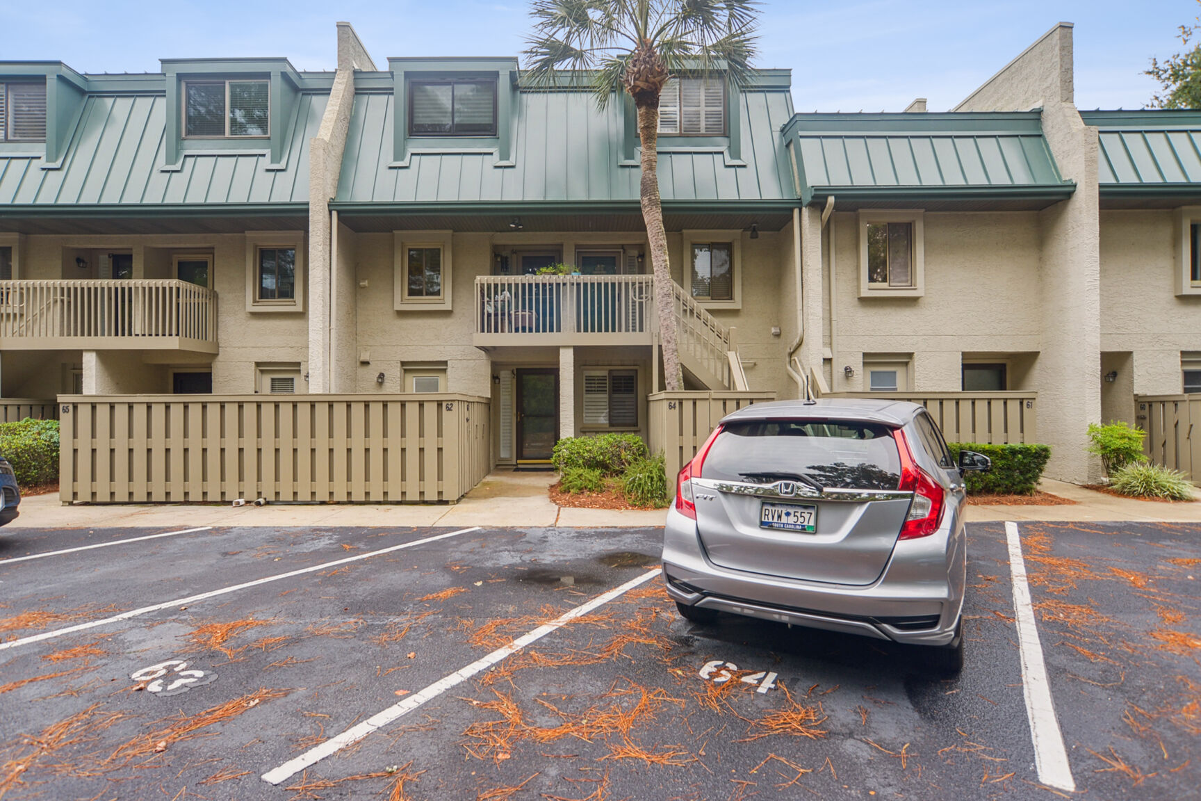 Surf Court 63 | Photo 25