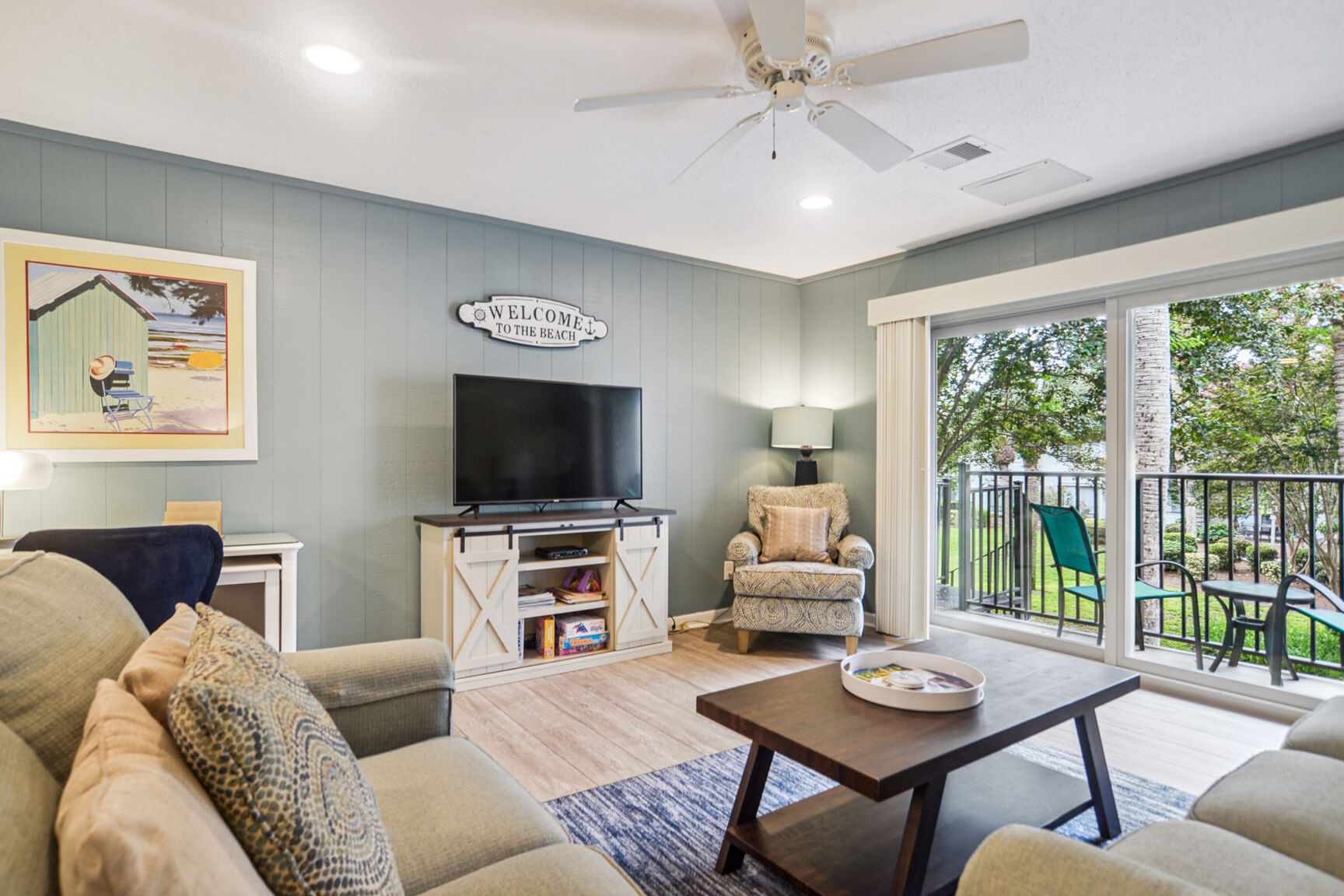 Surf Court 63 | Photo 1