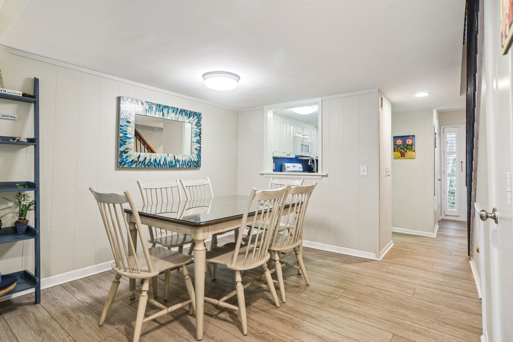 Surf Court 63 | Photo 6