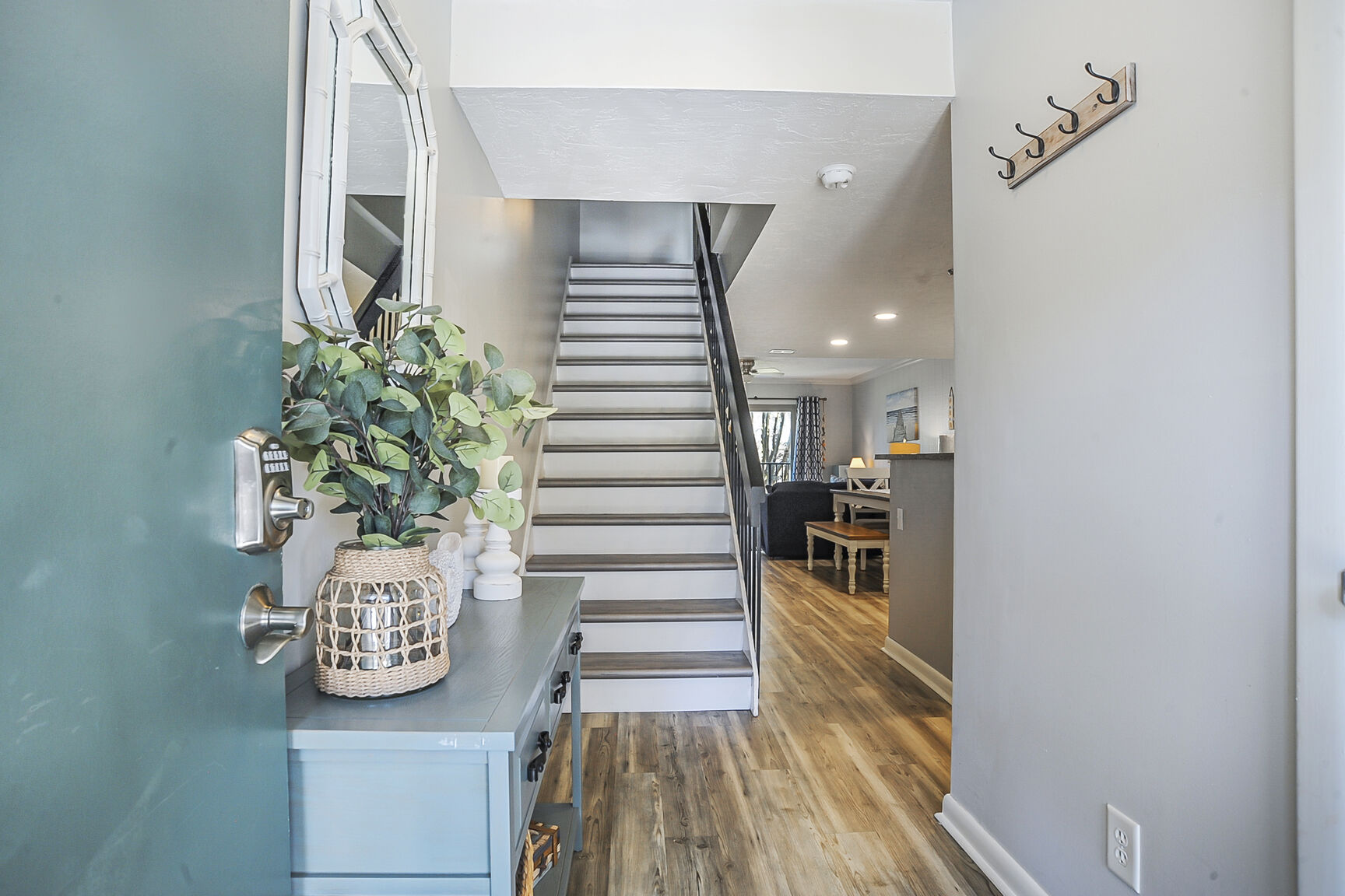 Surf Court 66 | Photo 15