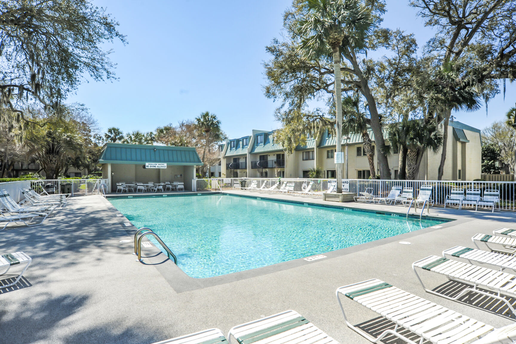 Surf Court 66 | Photo 23