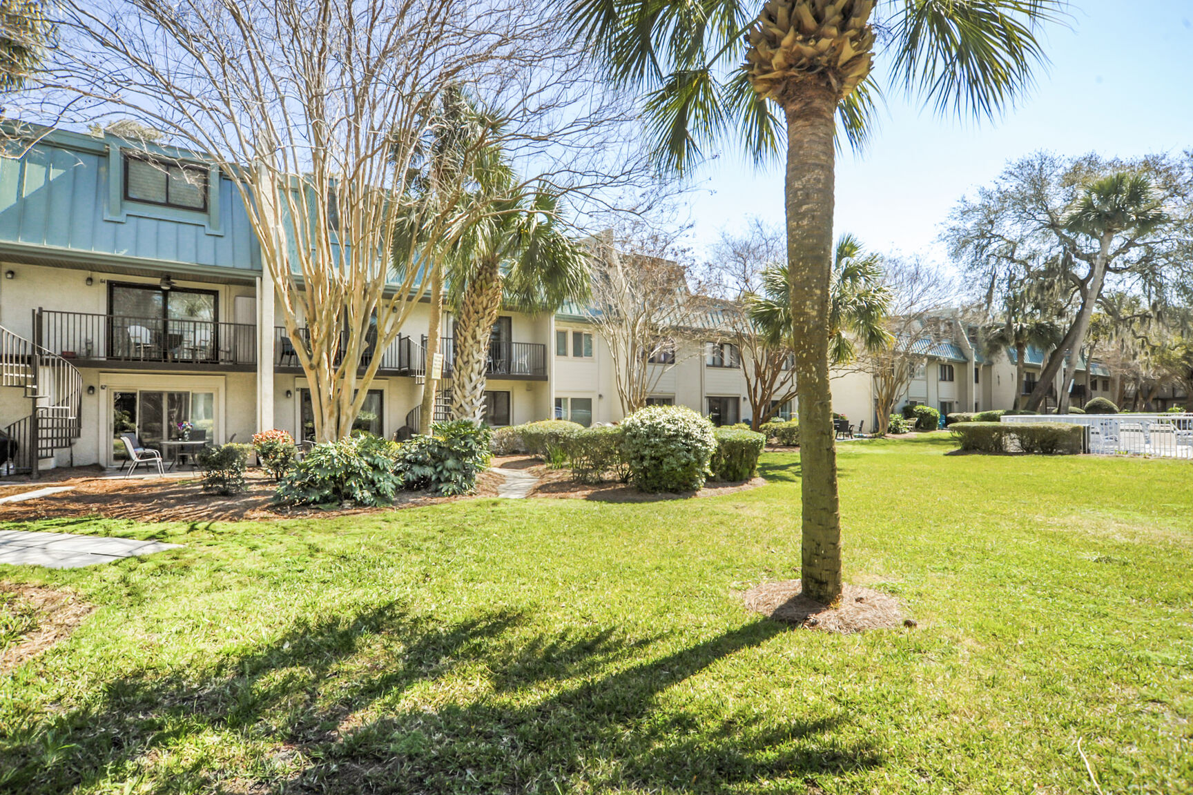 Surf Court 66 | Photo 25