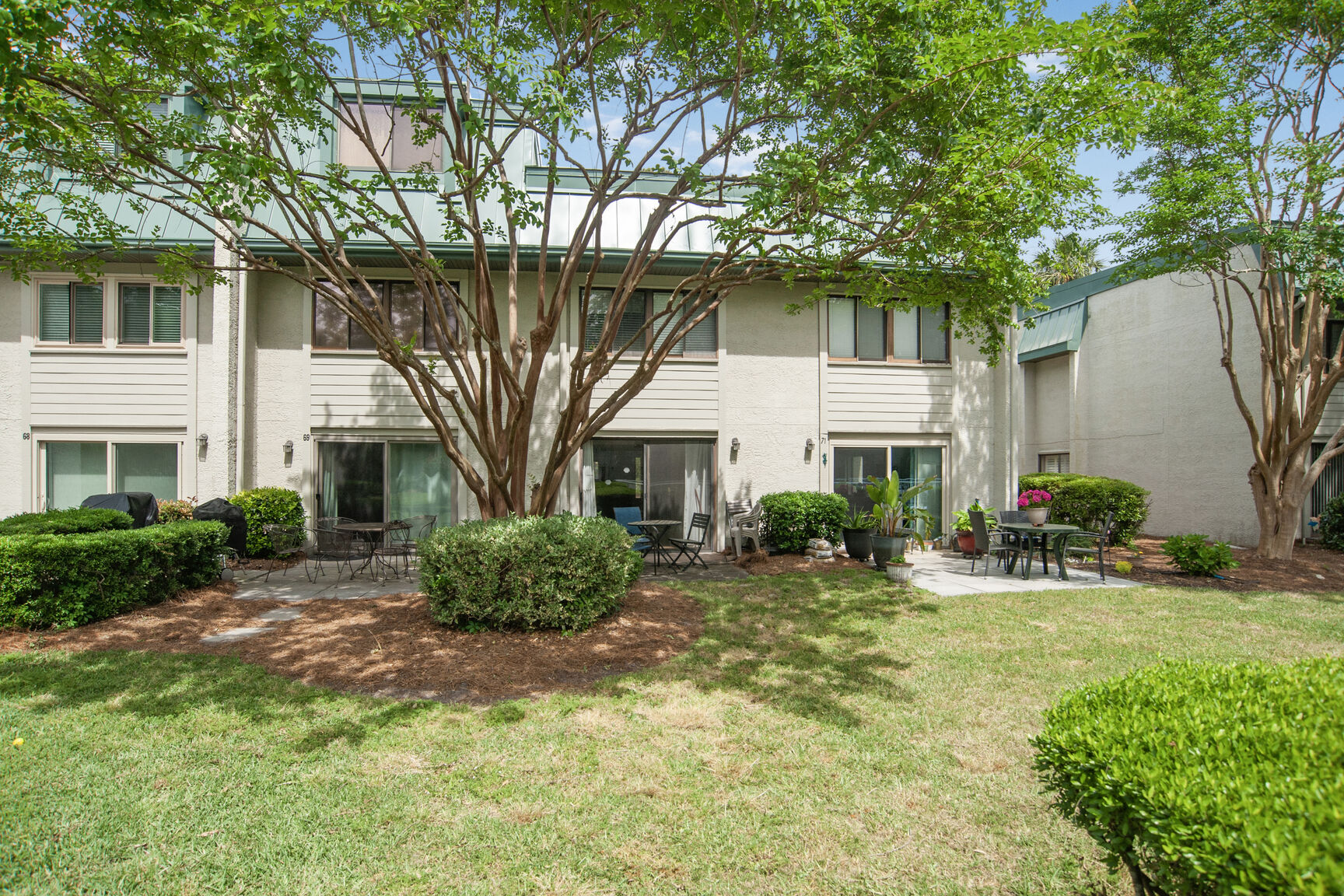Surf Court 70 | Photo 18