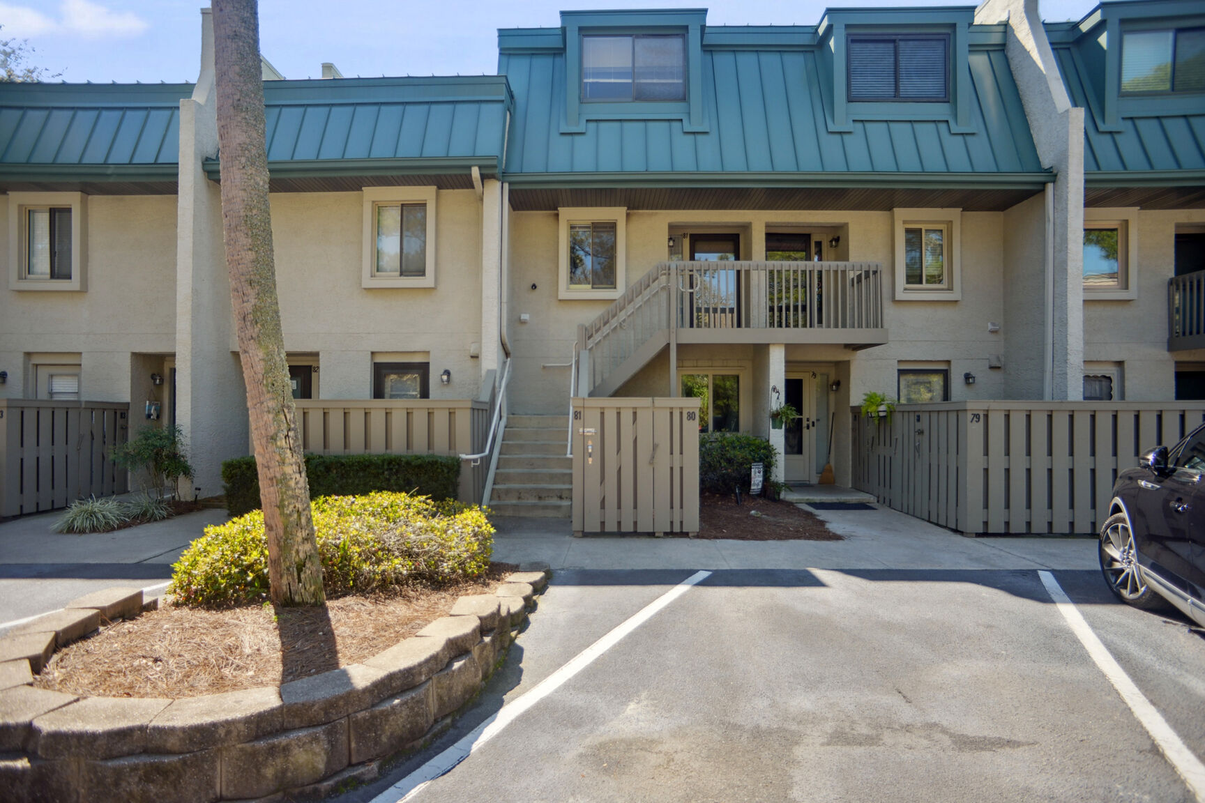 Surf Court 81 | Photo 25