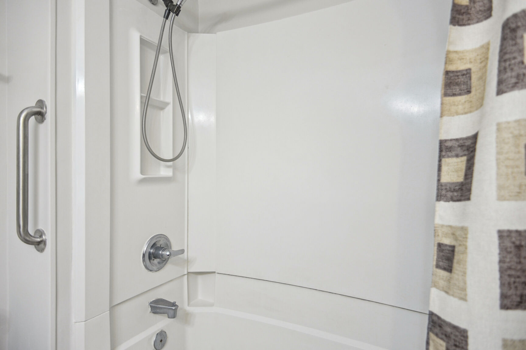 Shorewood 103 | Photo 18