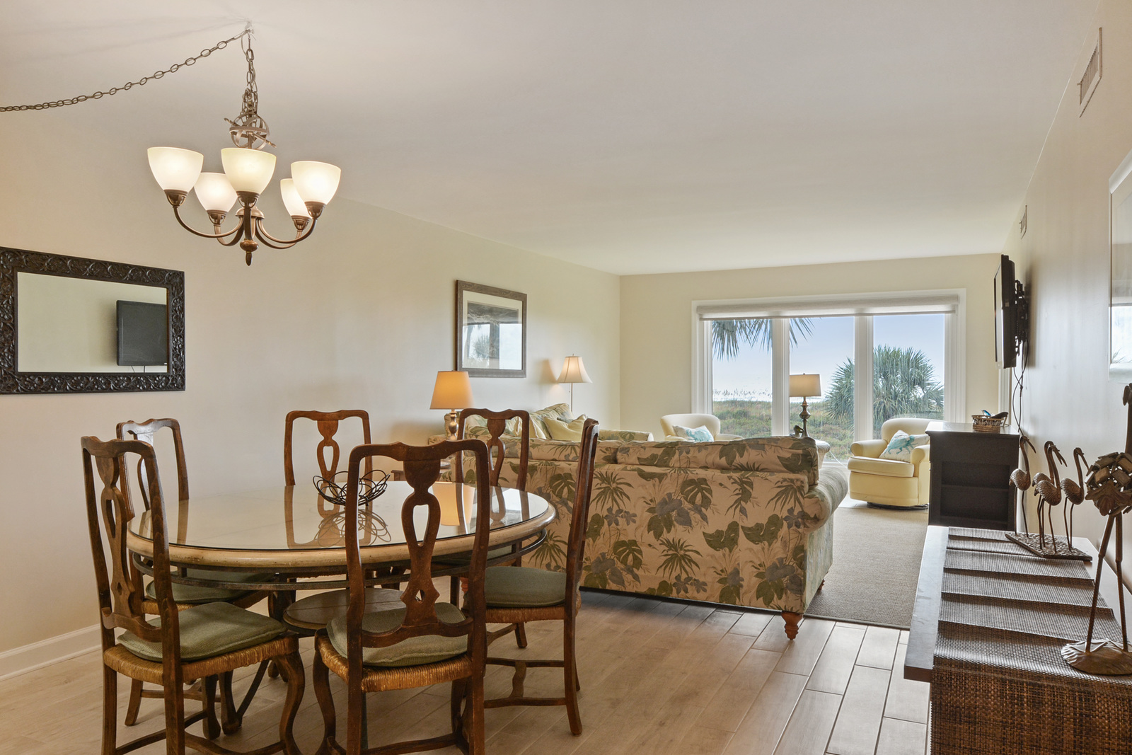 Dining to Living VIew
