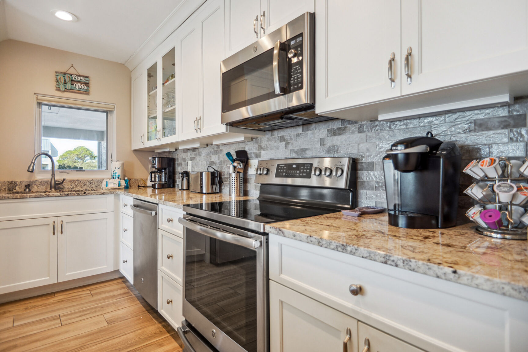 Shorewood 501 | Photo 7