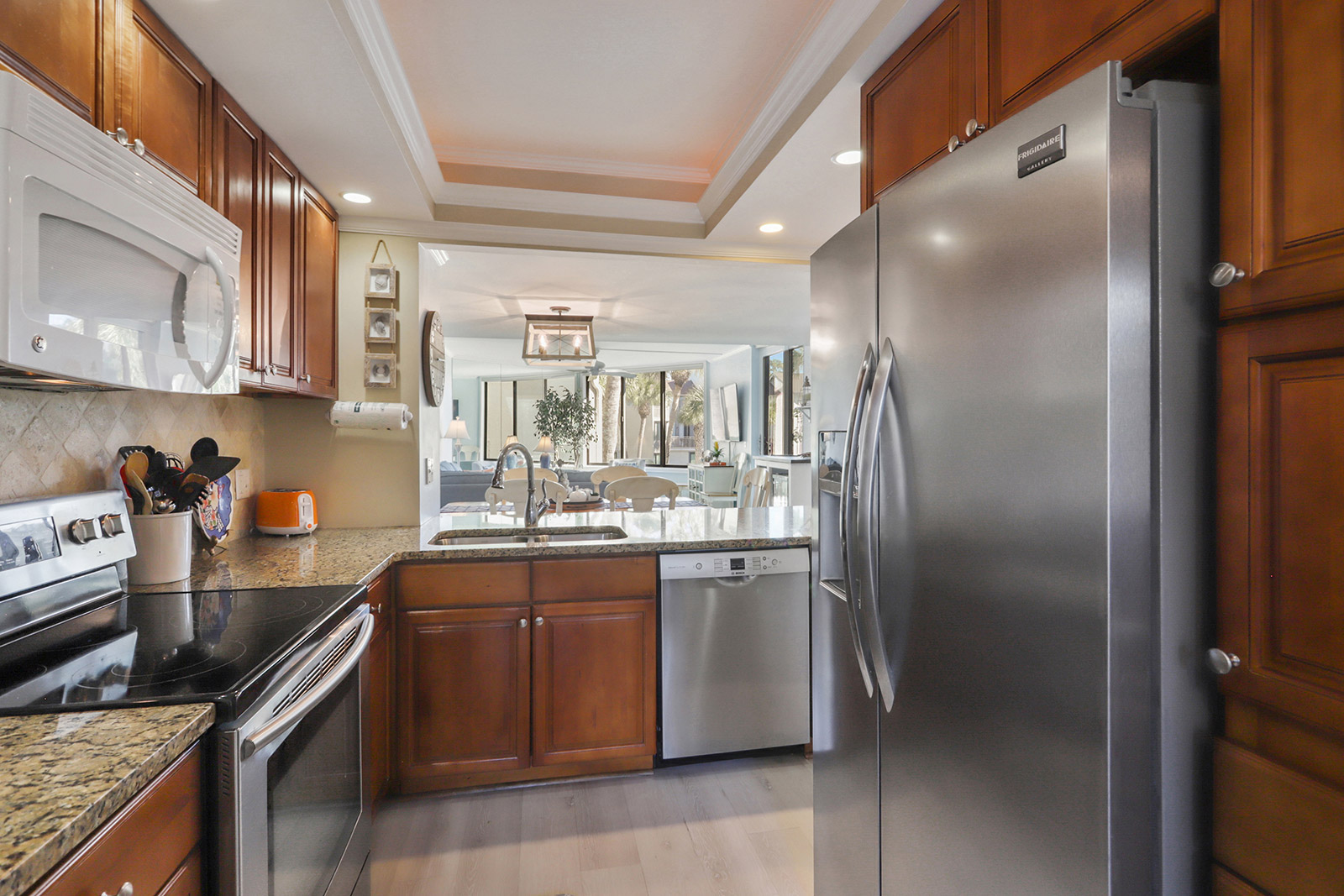 Fridge