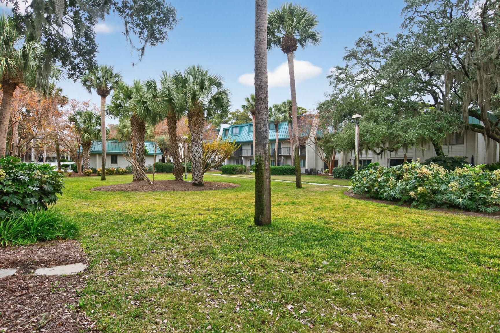 Surf Court 16 | Photo 29