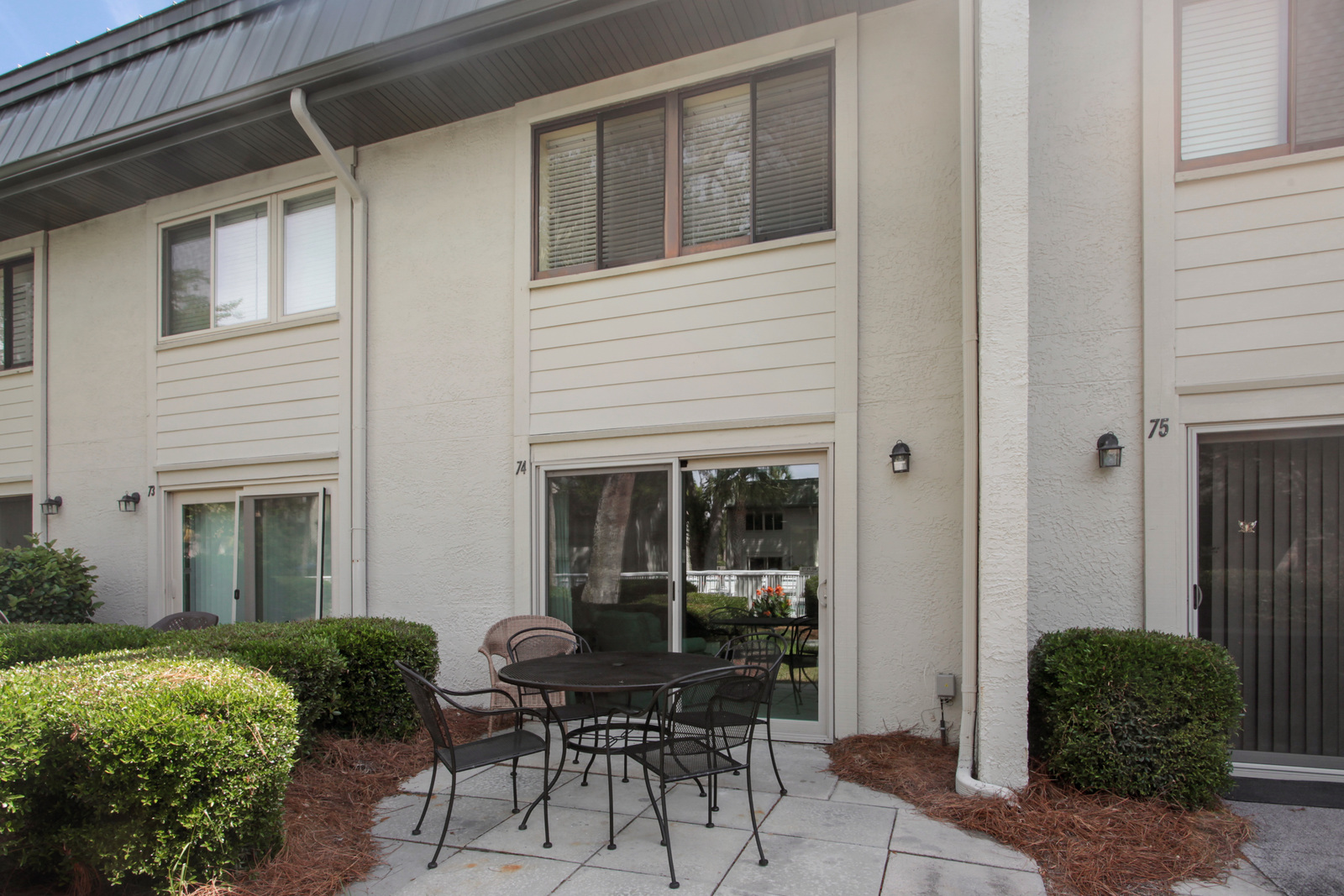Surf Court 74 | Photo 28