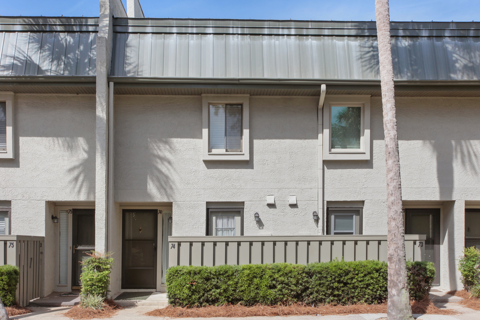 Surf Court 74 | Photo 25
