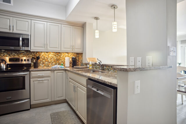 Kitchen Entry