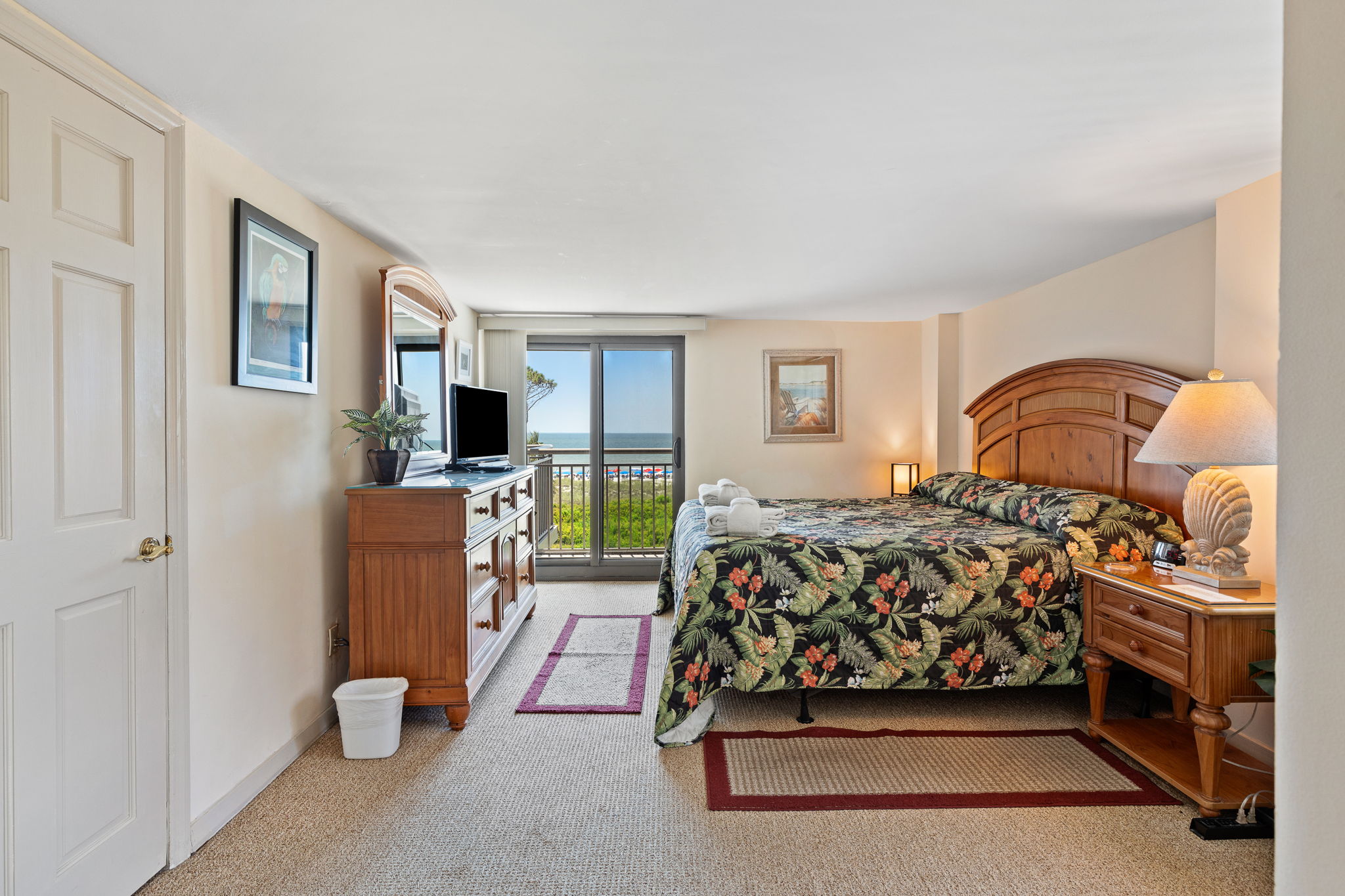 Oceanfront Master Bedroom with Private Bath