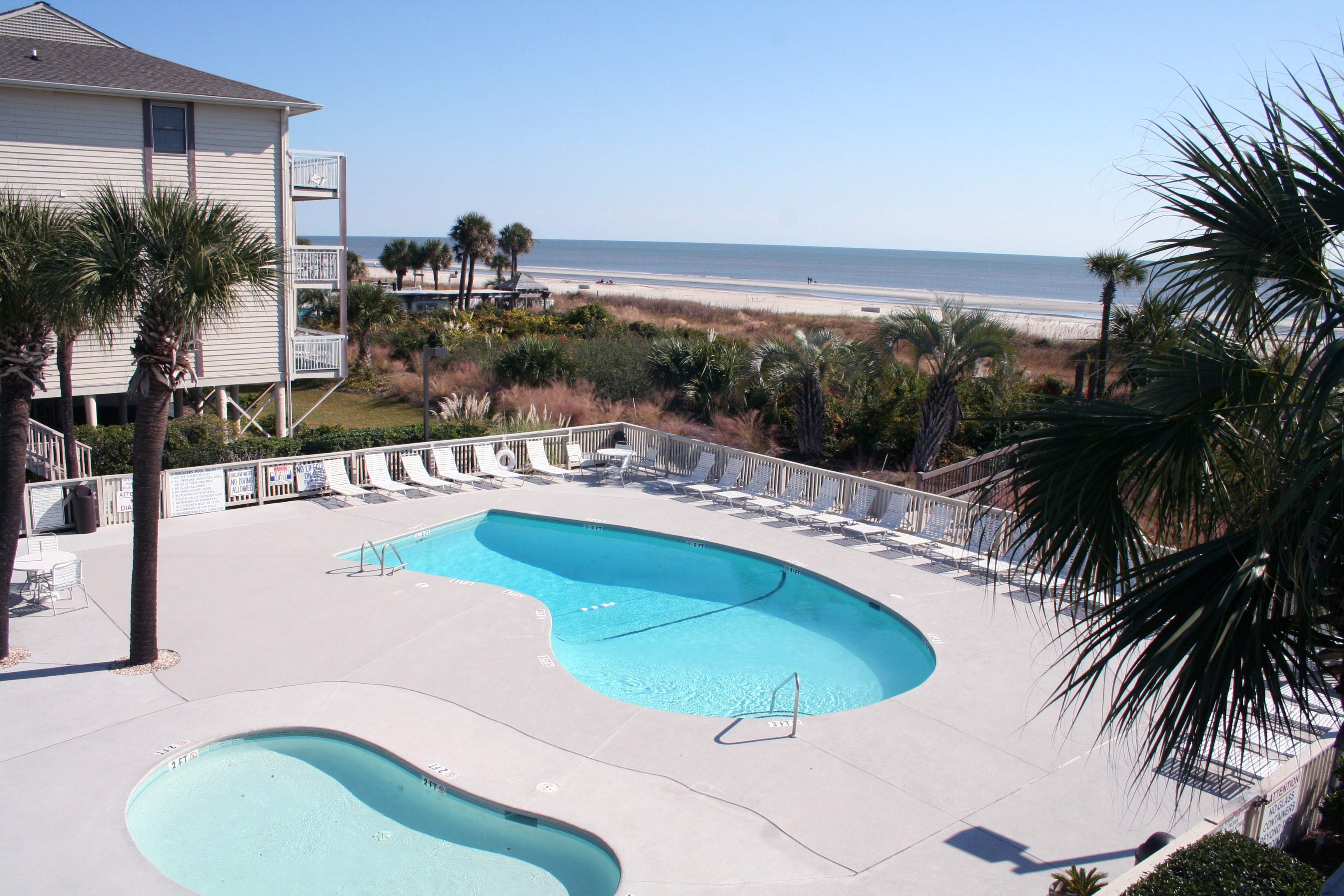 Oceanfront Pool measures 20' x 35'