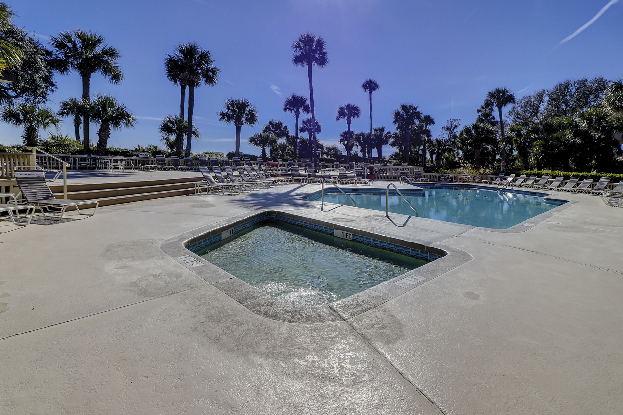 Oceanfront Pool & Spa