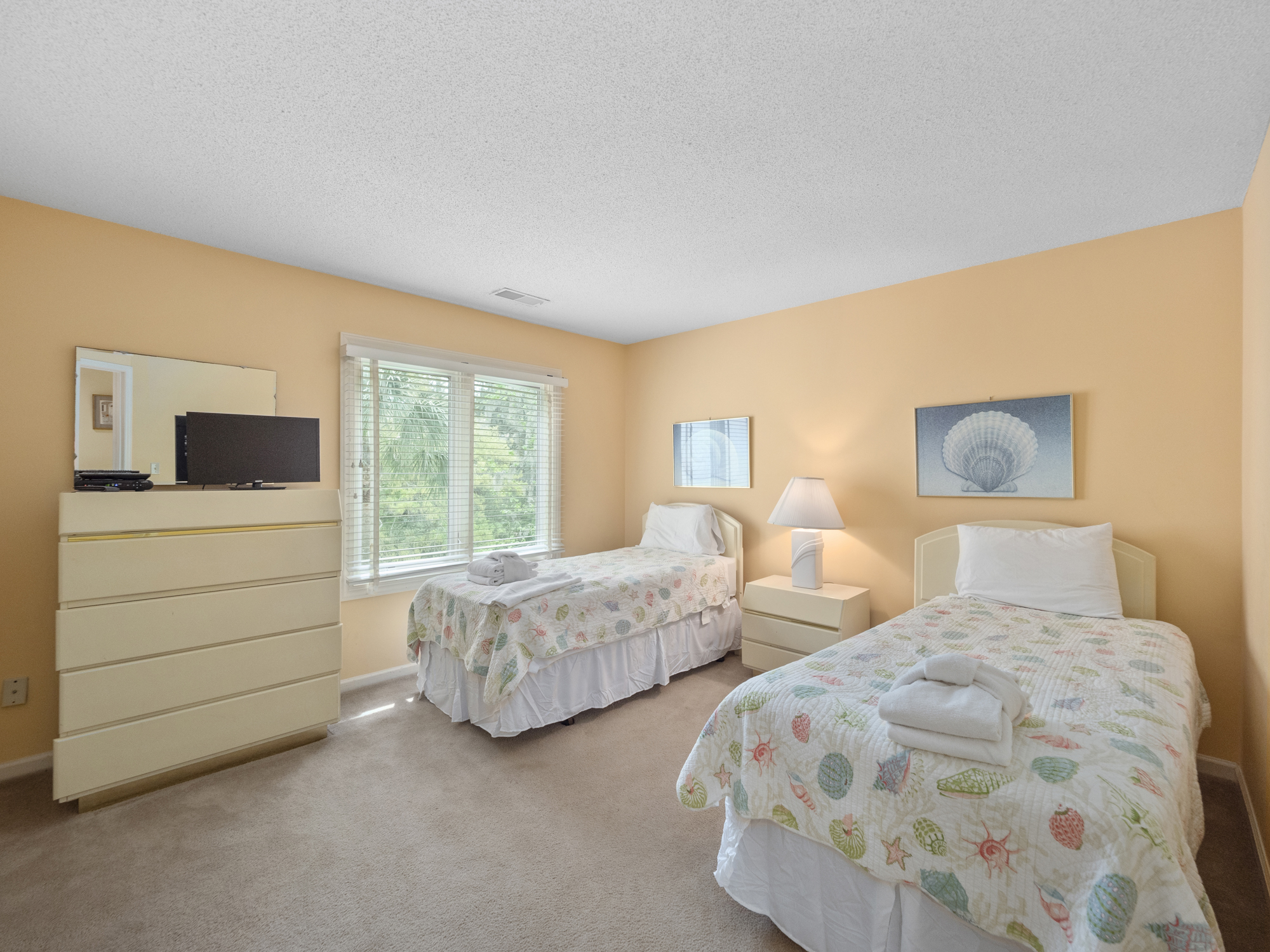 Bedroom 3 with two Twin Beds, Flat Screen TV, and Private Bath