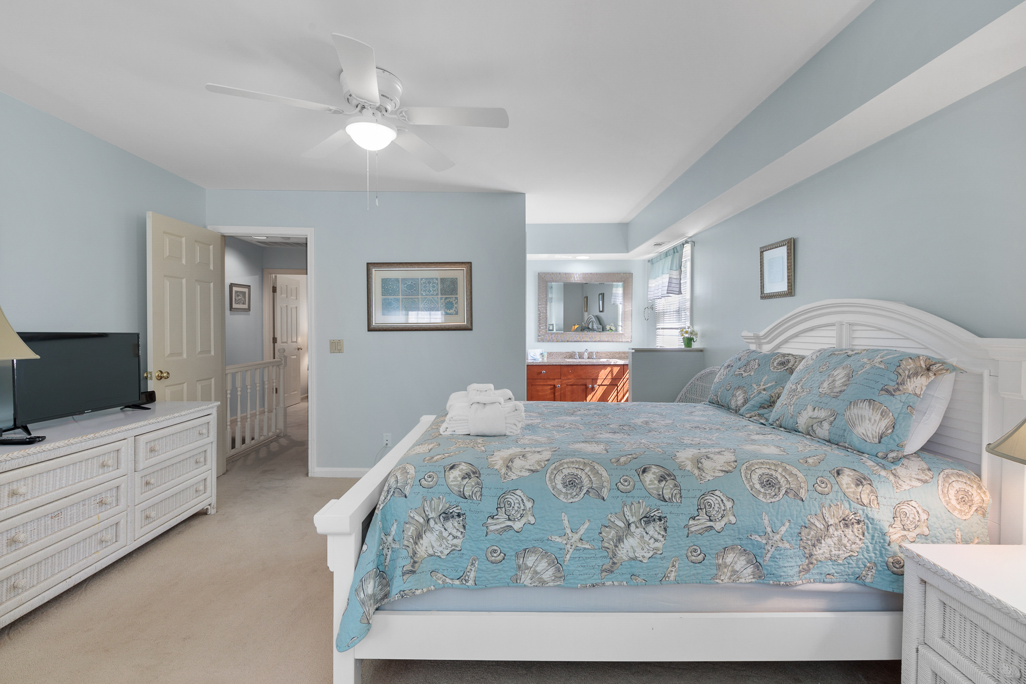 Bedroom 3 with Queen and 2 Twins, Flat Screen TV, and Private Ba