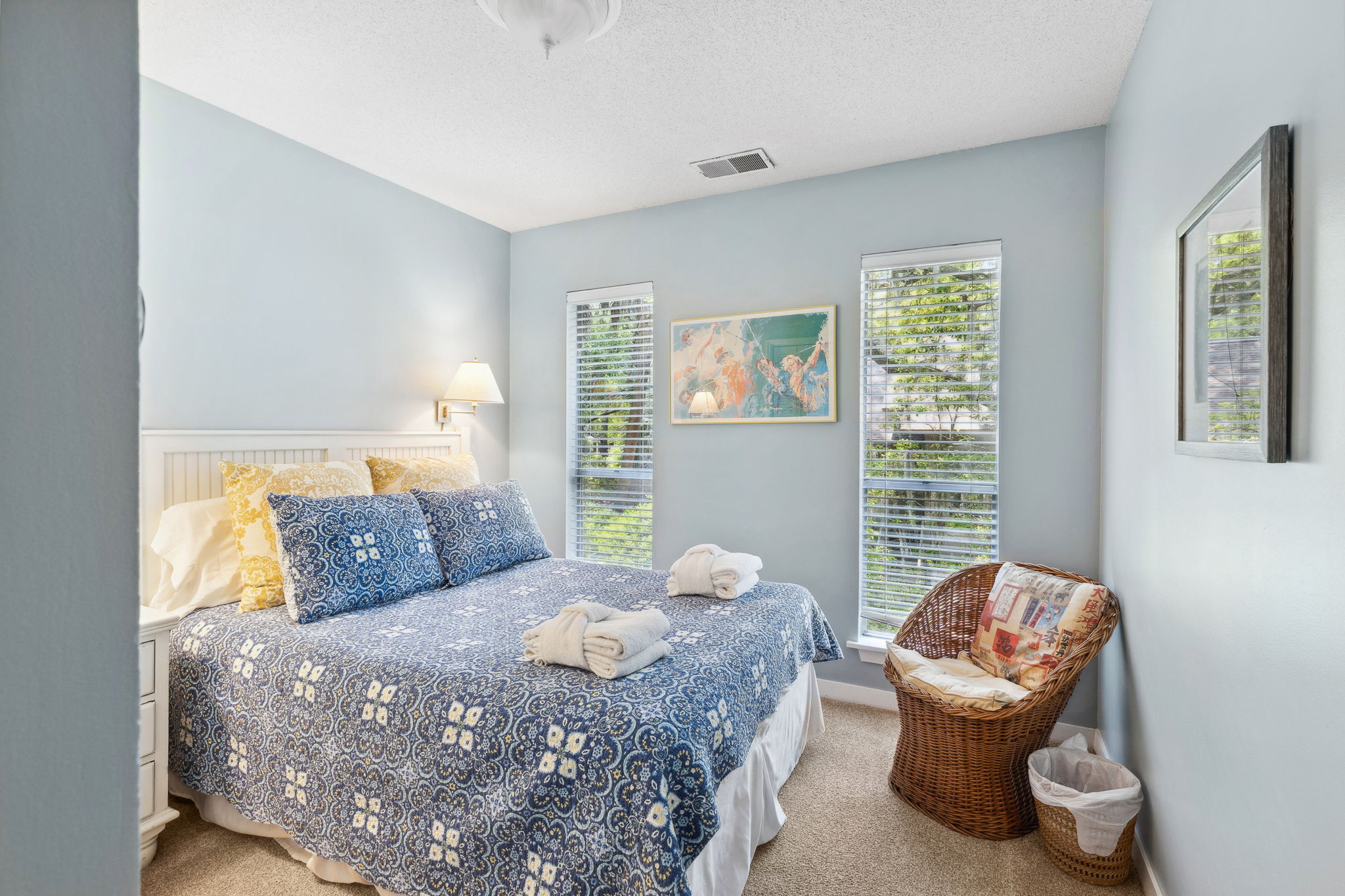 Bedroom 3 with Queen Bed