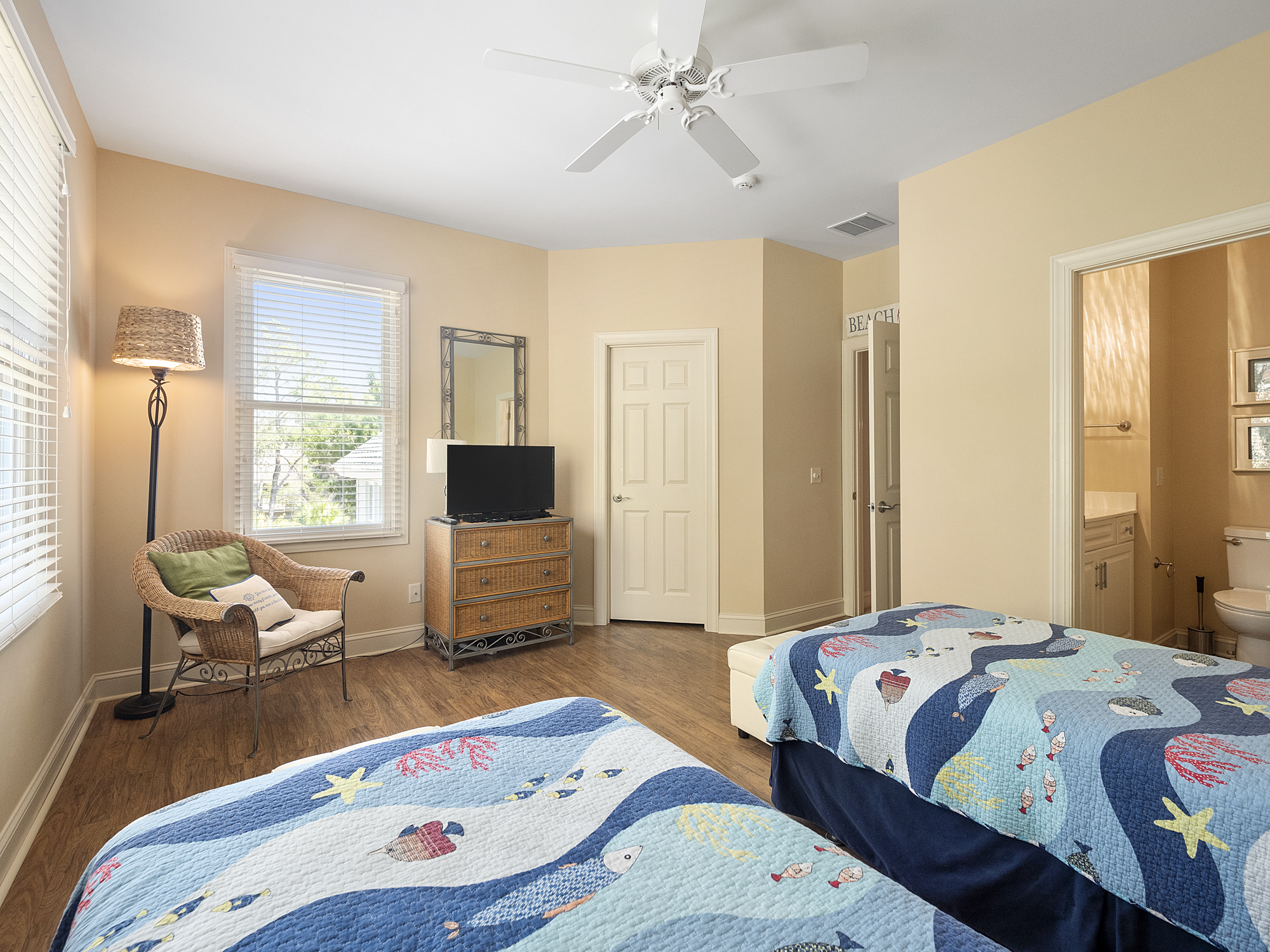 Twin Bedroom 2nd Floor