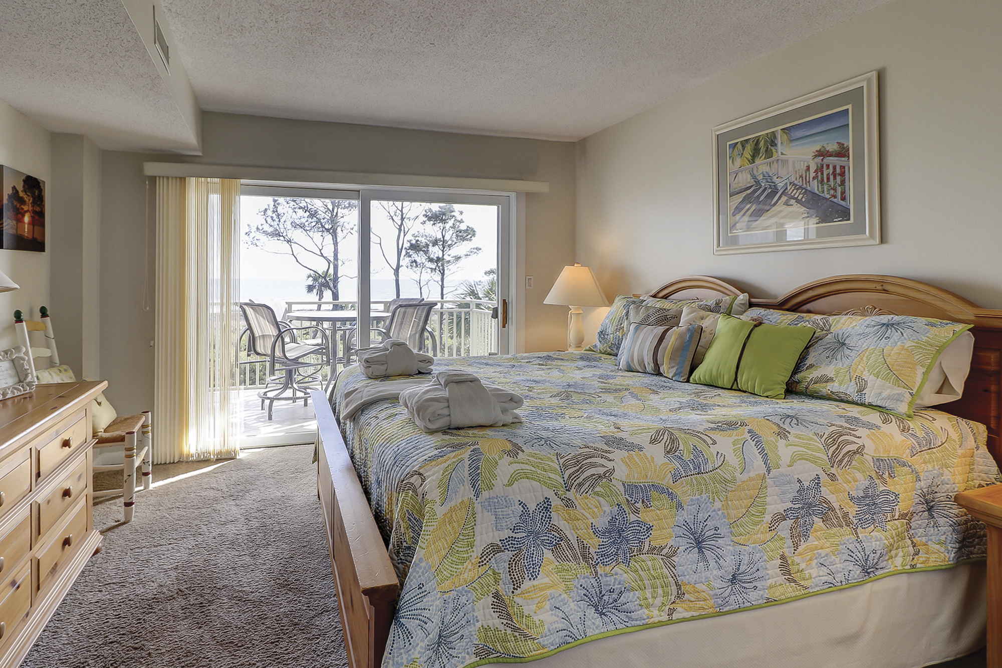 Oceanfront Master Bedroom with King bed, Flat Screen TV & Privat