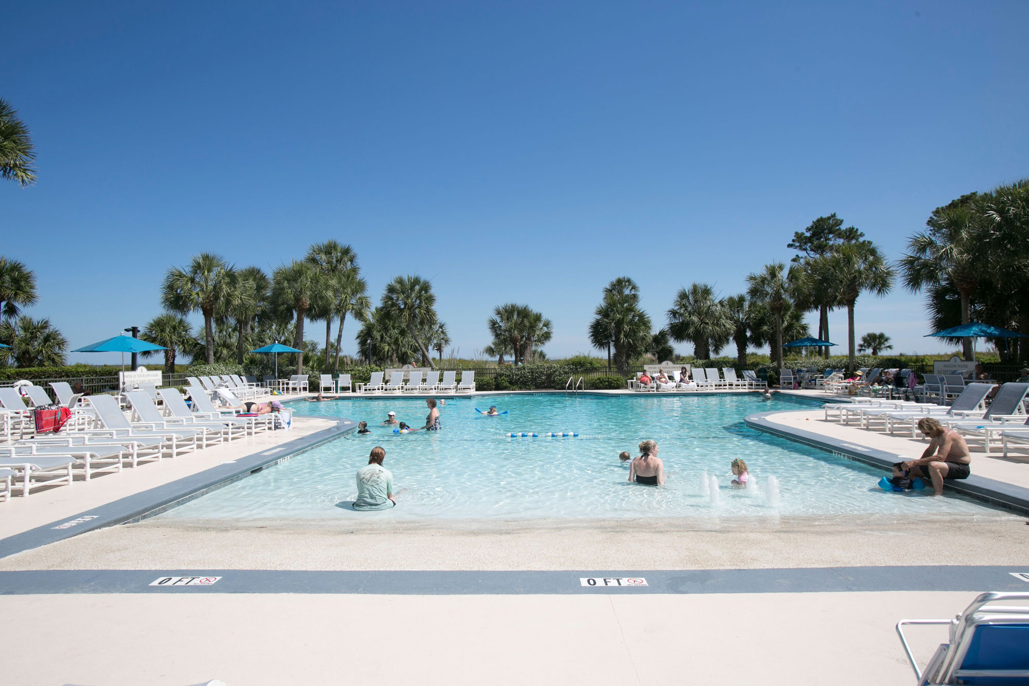 Zero Entry Oceanfront Pool