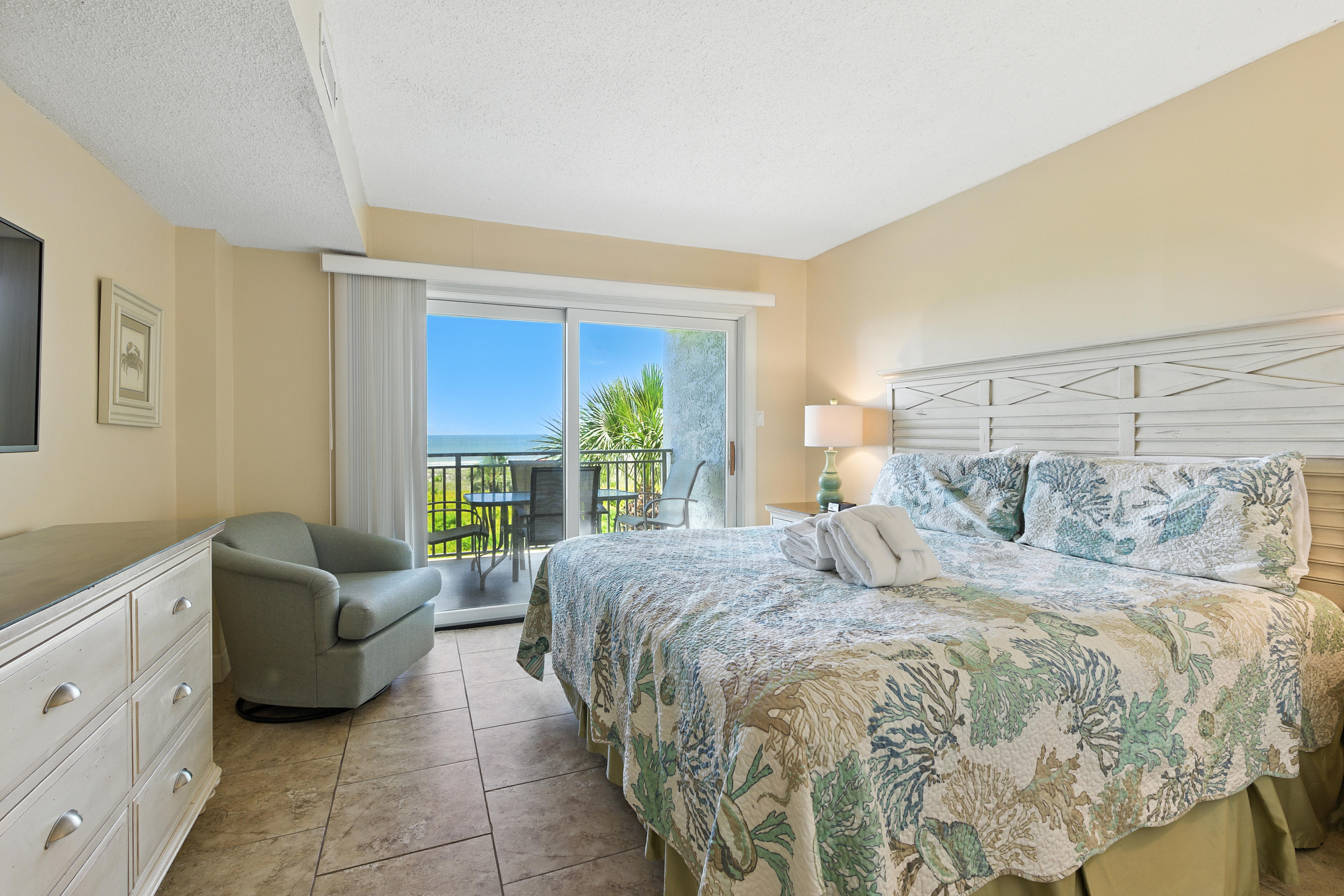 Oceanfront Master Bedroom with Flat Screen TV & Private Bath