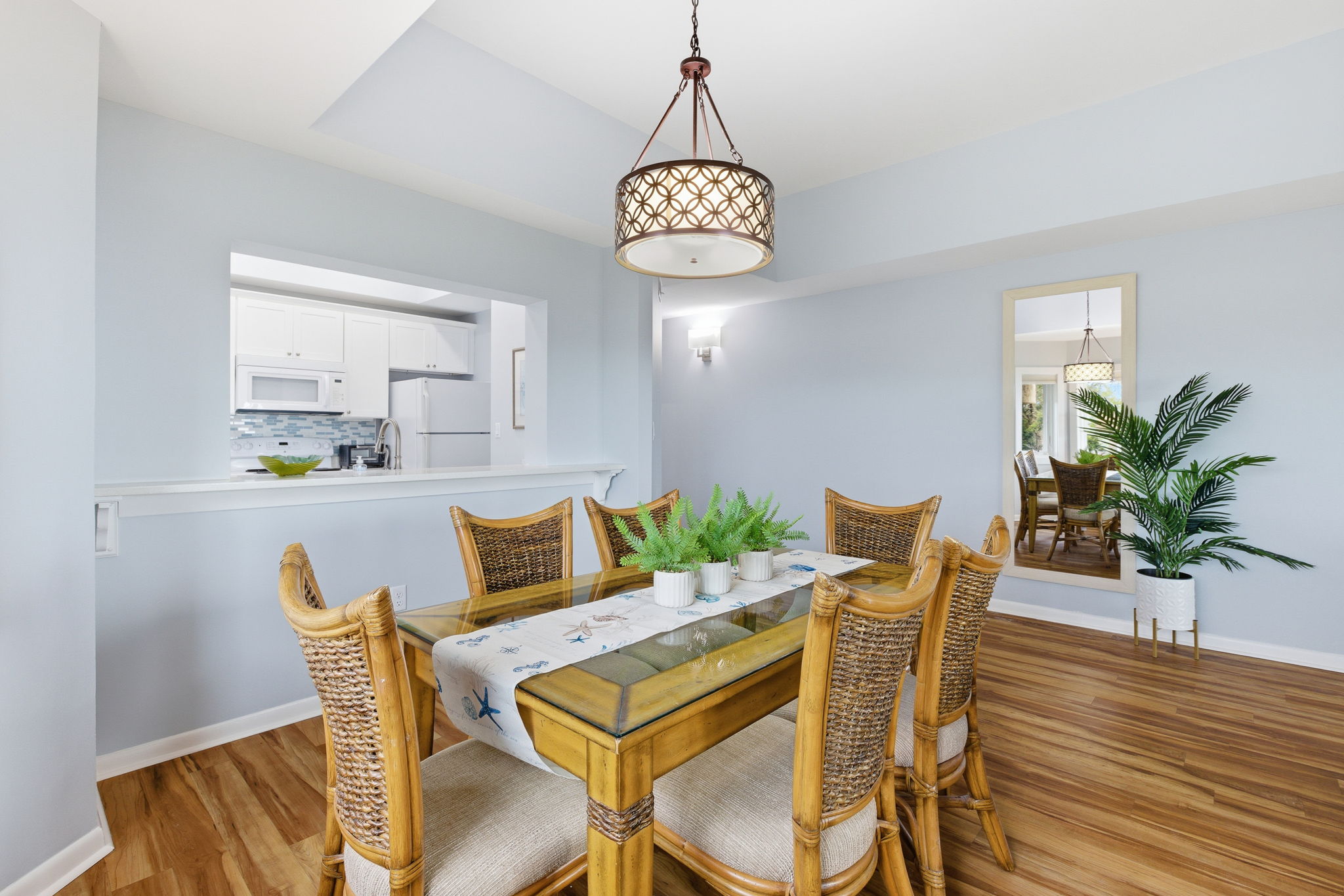 539 Shorewood