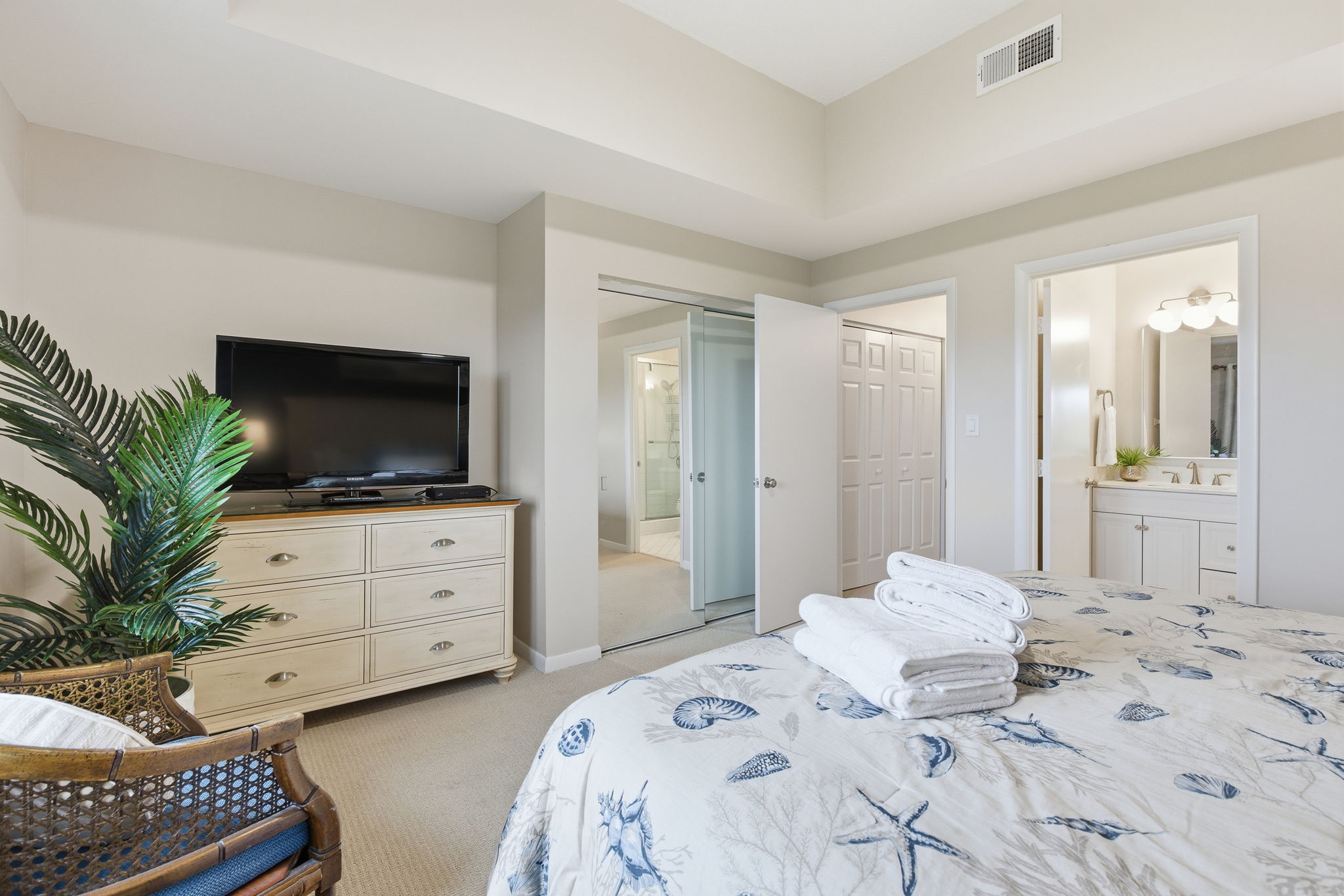 539 Shorewood