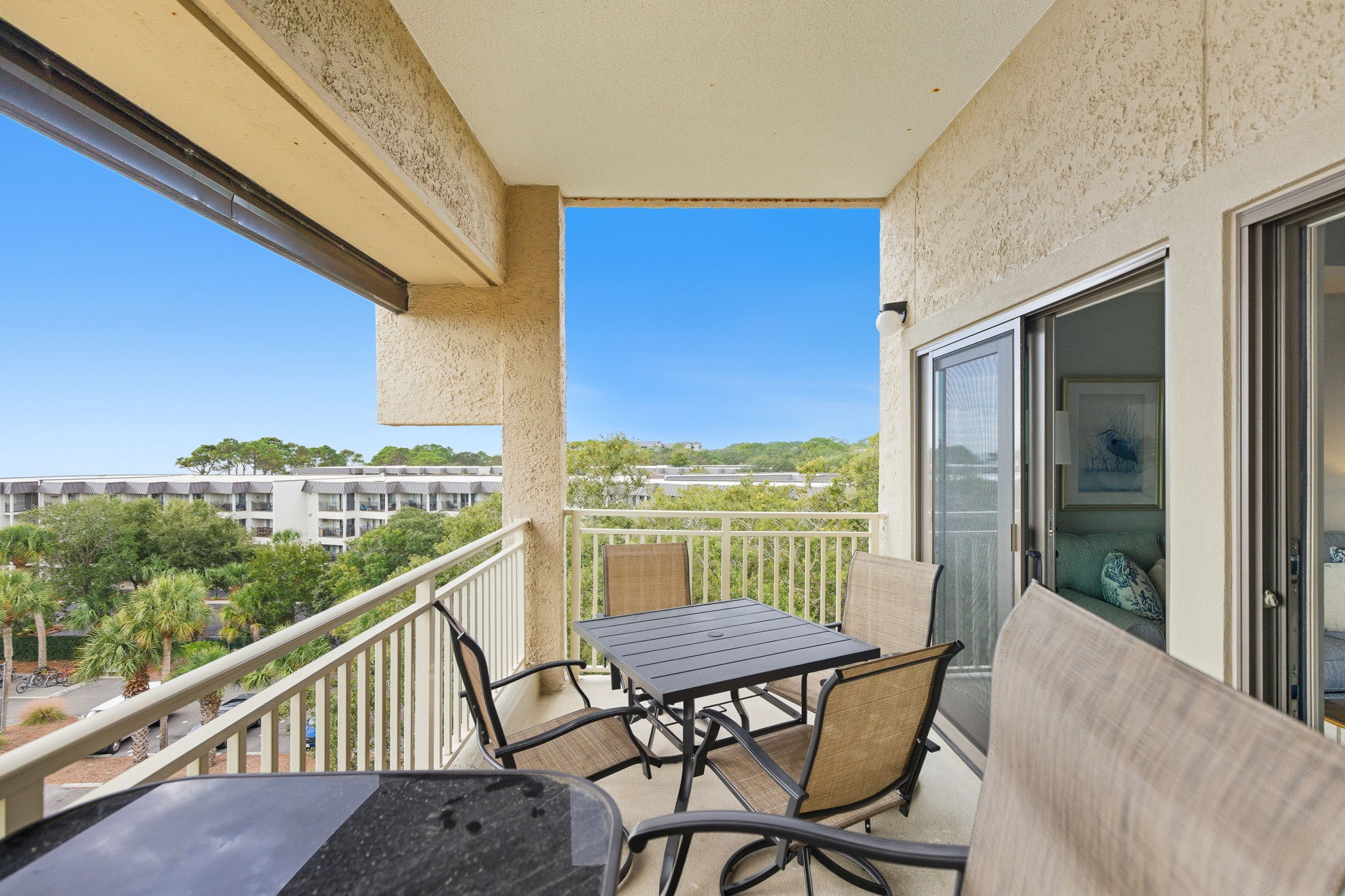 539 Shorewood